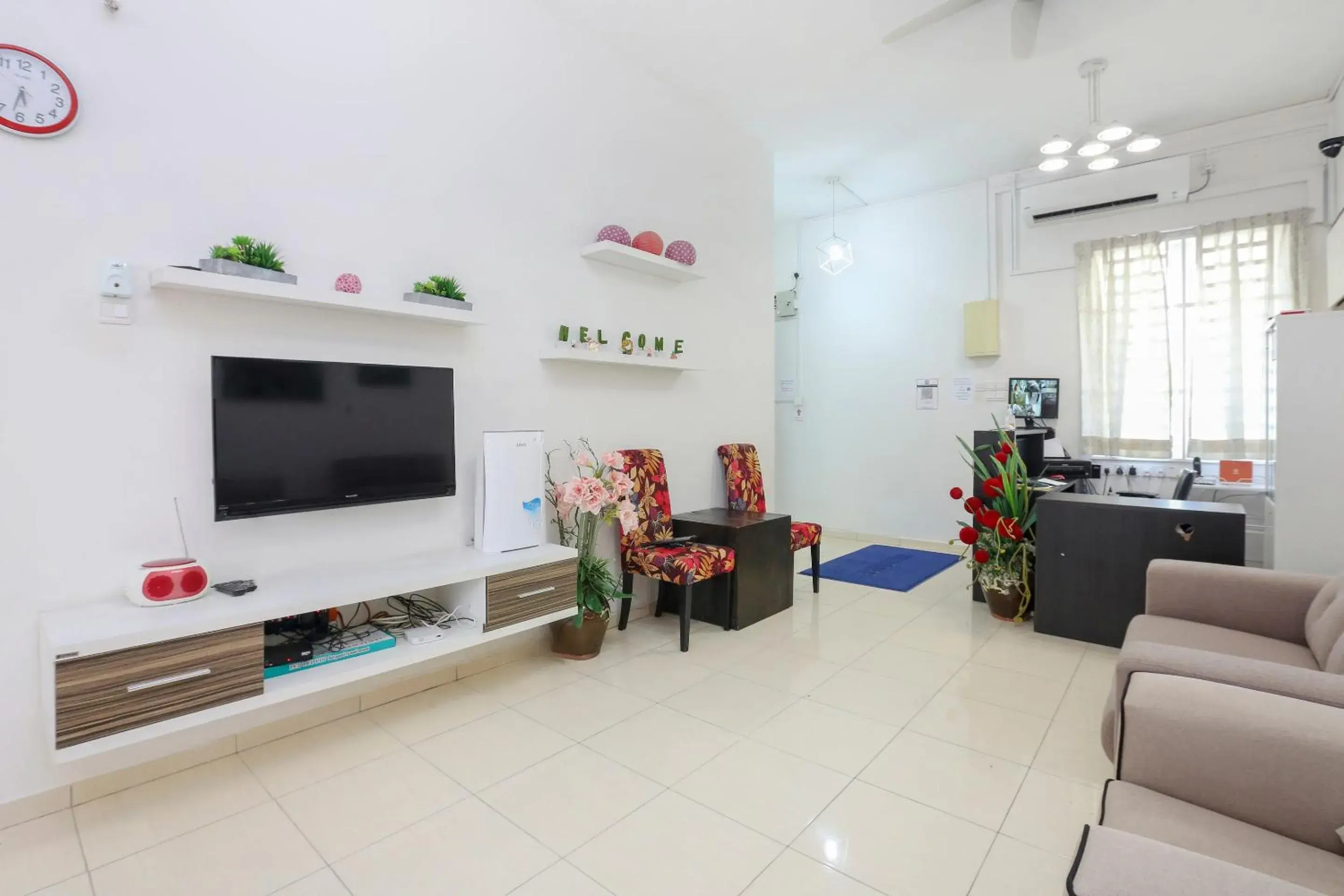 Lobby or reception in Hotel O Come Inn Premium Lobby or reception in Hotel O Come Inn Premium