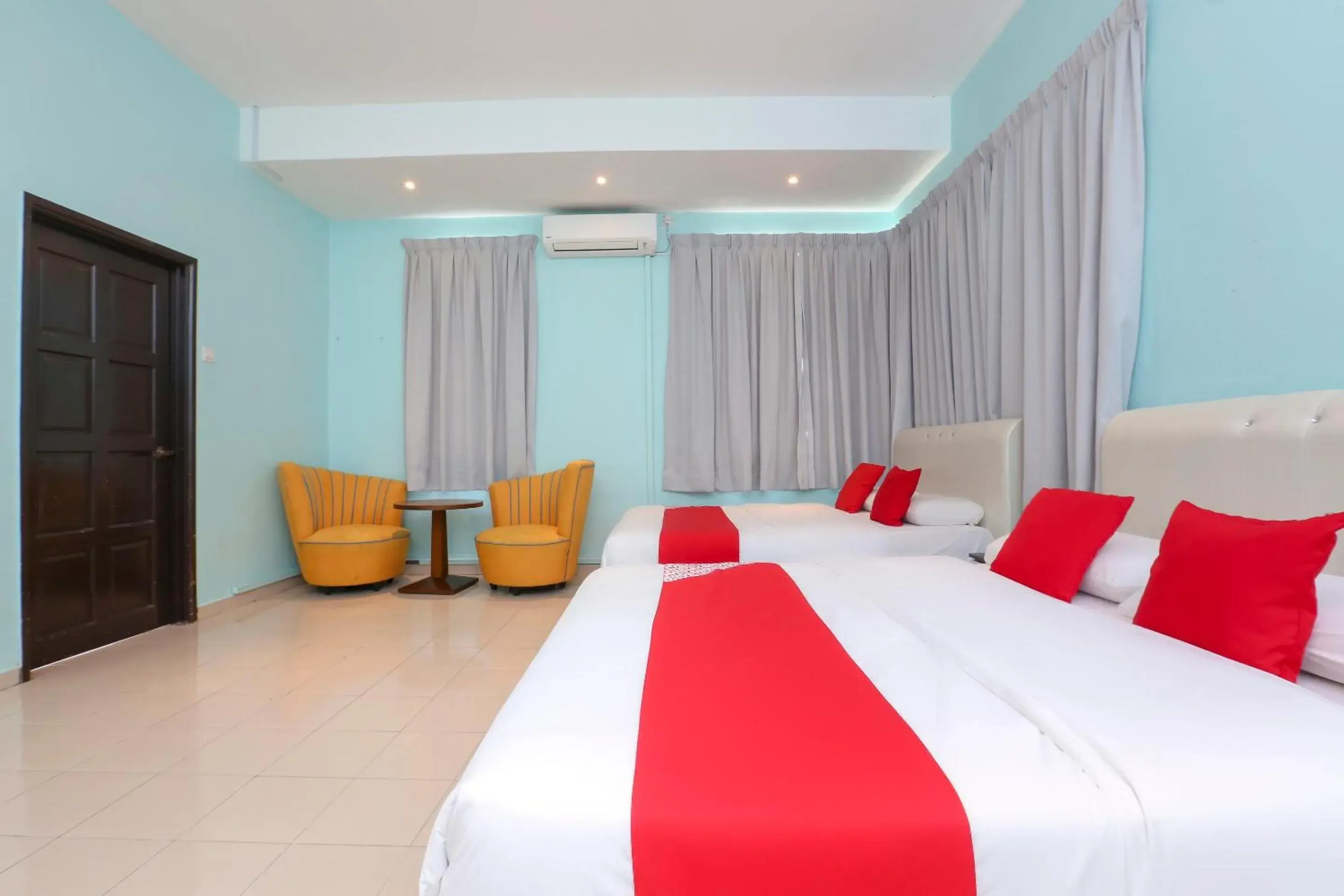 Bedroom, Bed in Hotel O Come Inn Premium Bedroom, Bed in Hotel O Come Inn Premium