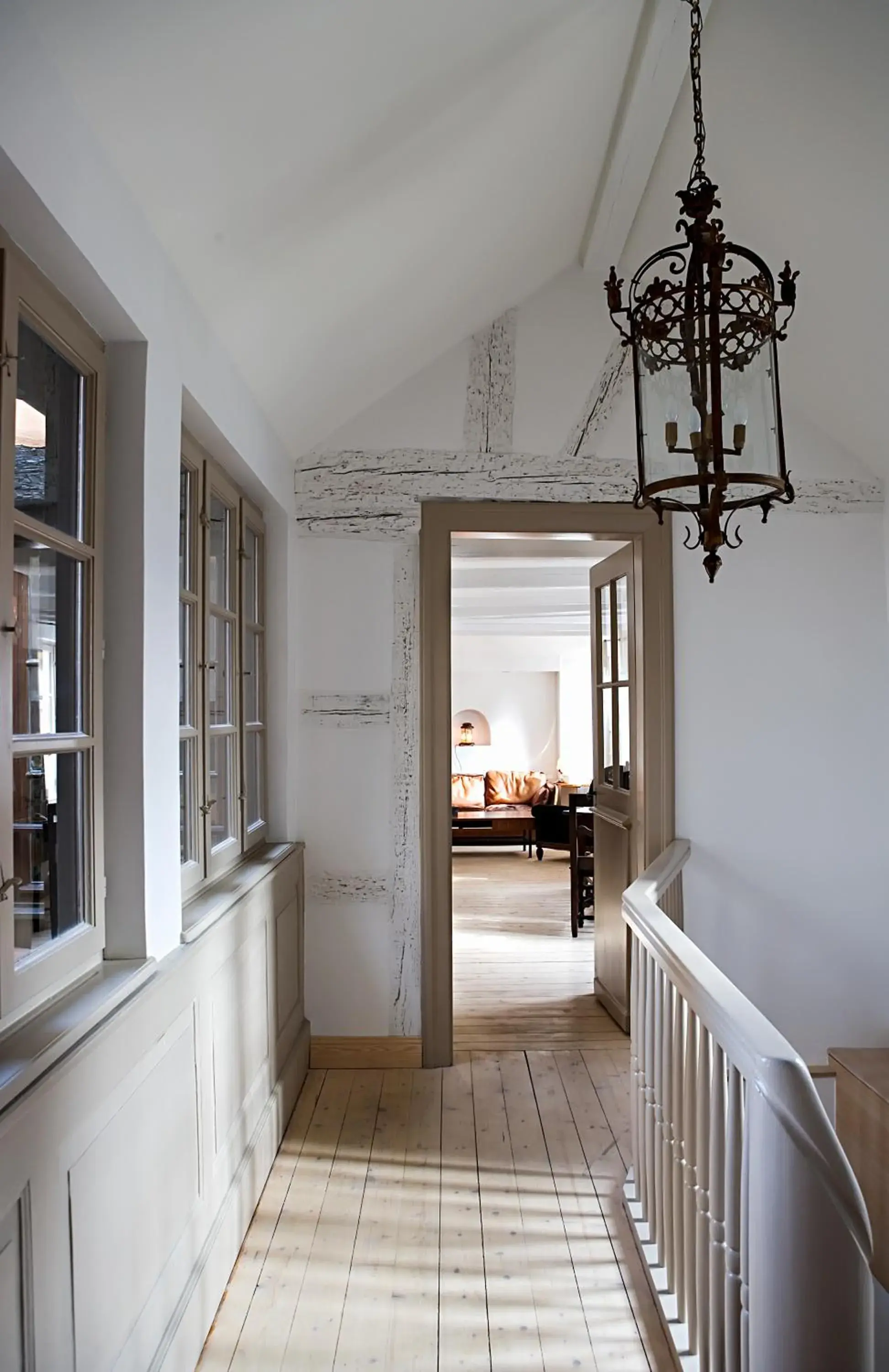 Communal lounge/ TV room in Hôtel Restaurant Le Chut - Petite France