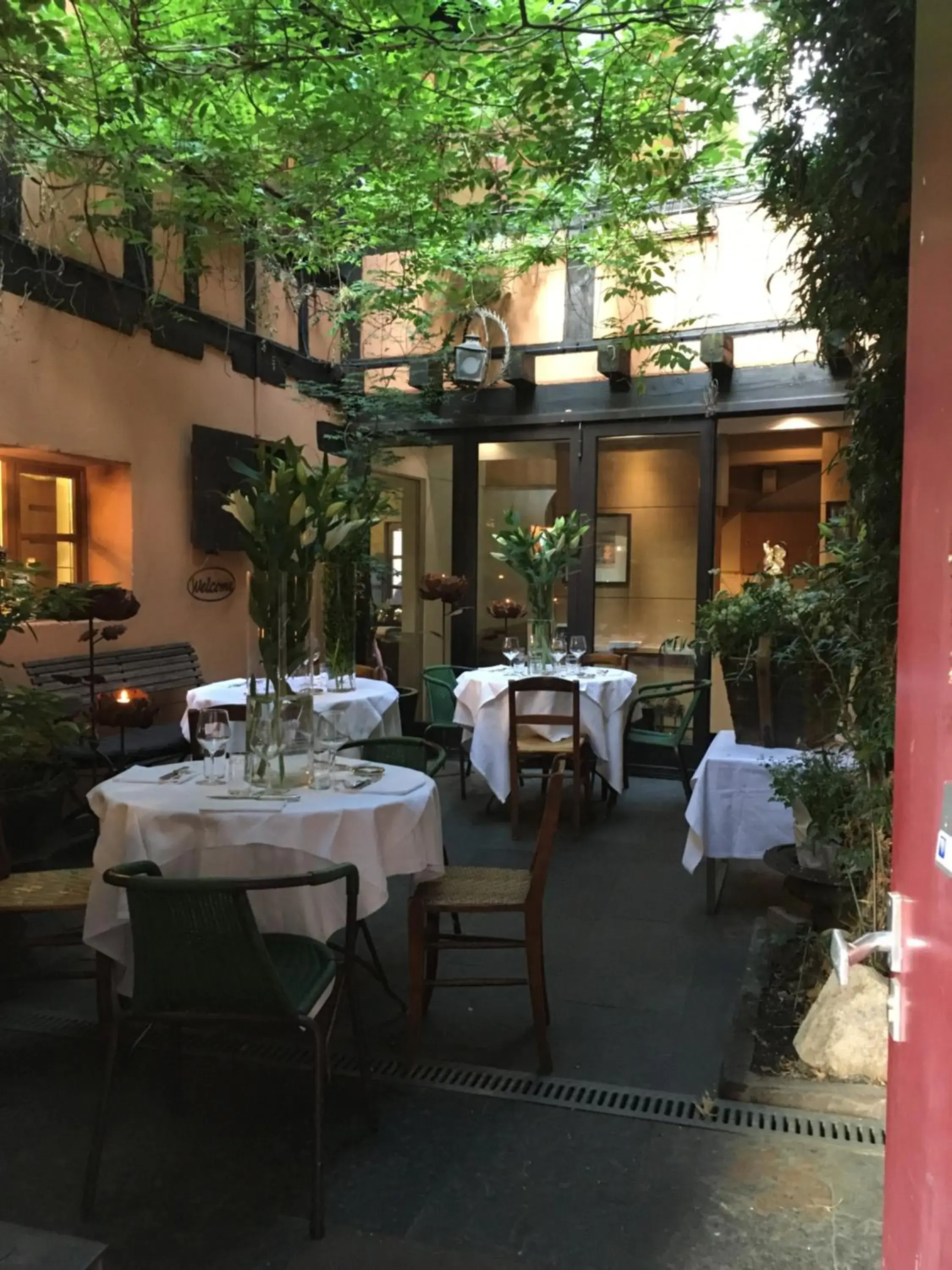 Garden, Restaurant/Places to Eat in Hôtel Restaurant Le Chut - Petite France