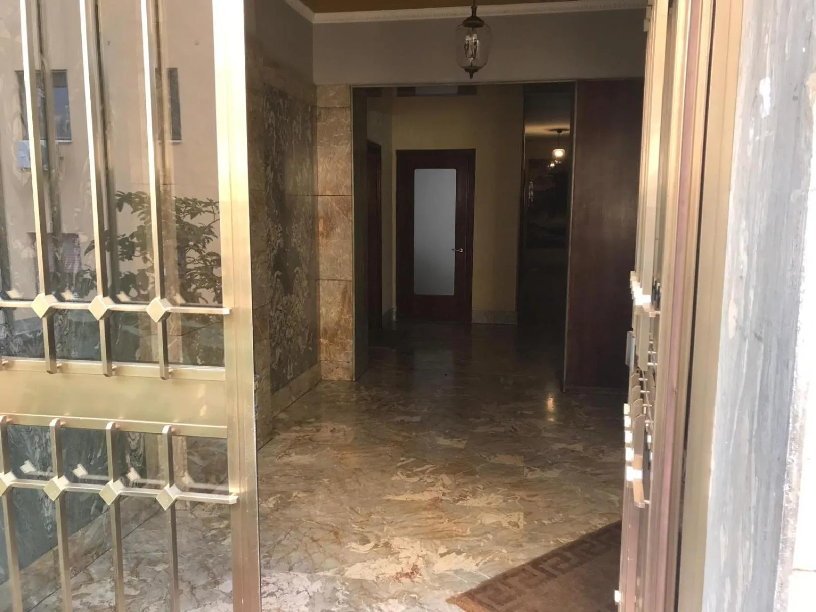 Facade/entrance in Dunant House