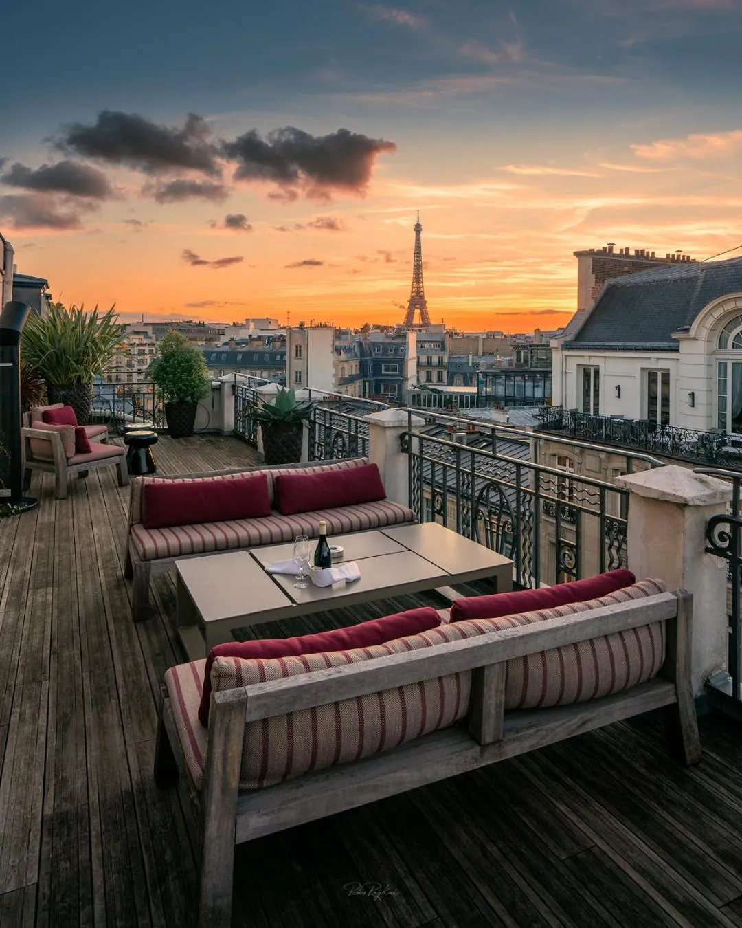 View (from property/room) in Hotel Marignan Champs-Elysées