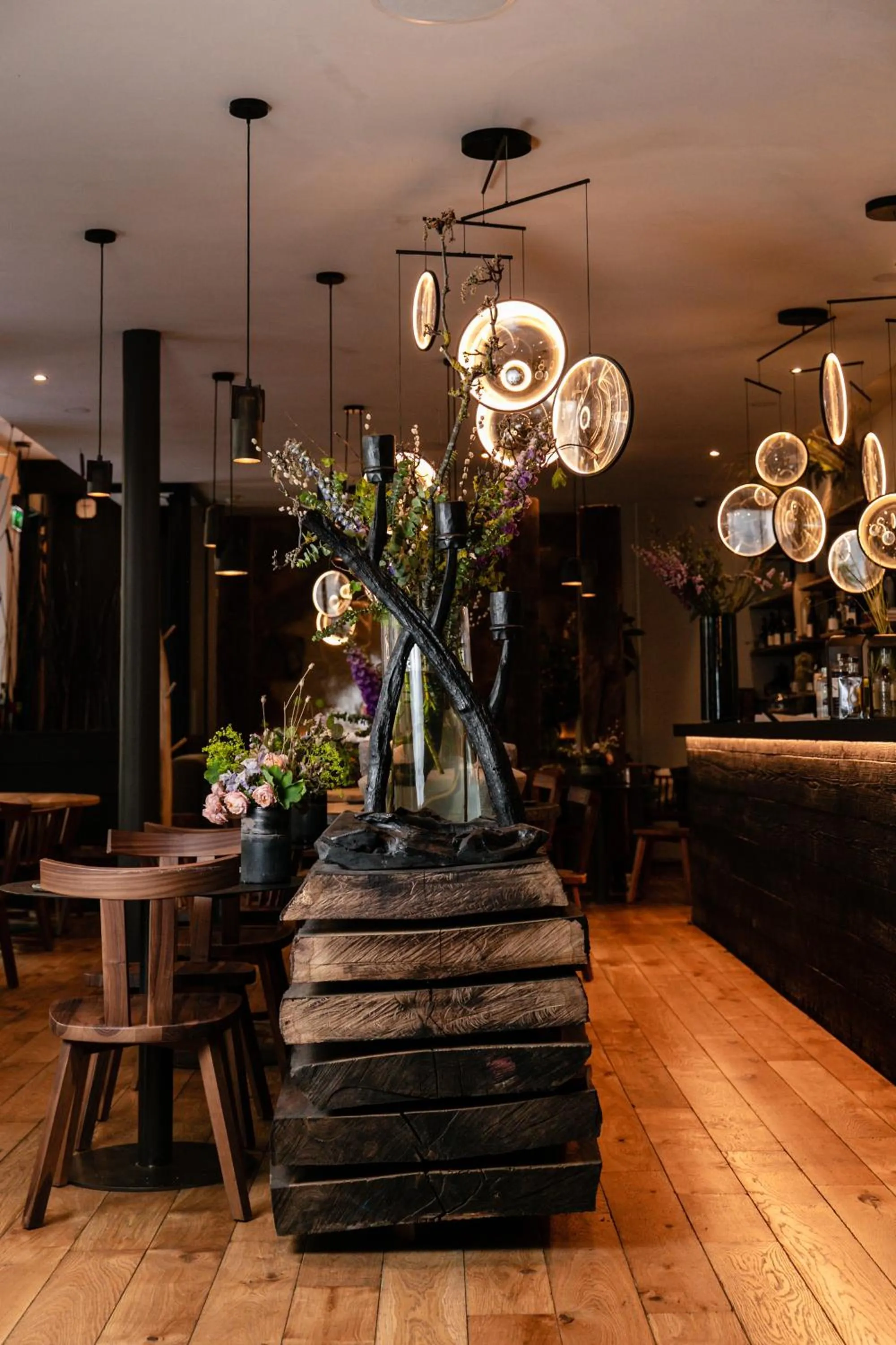 Lounge or bar in Hotel Marignan Champs-Elysées