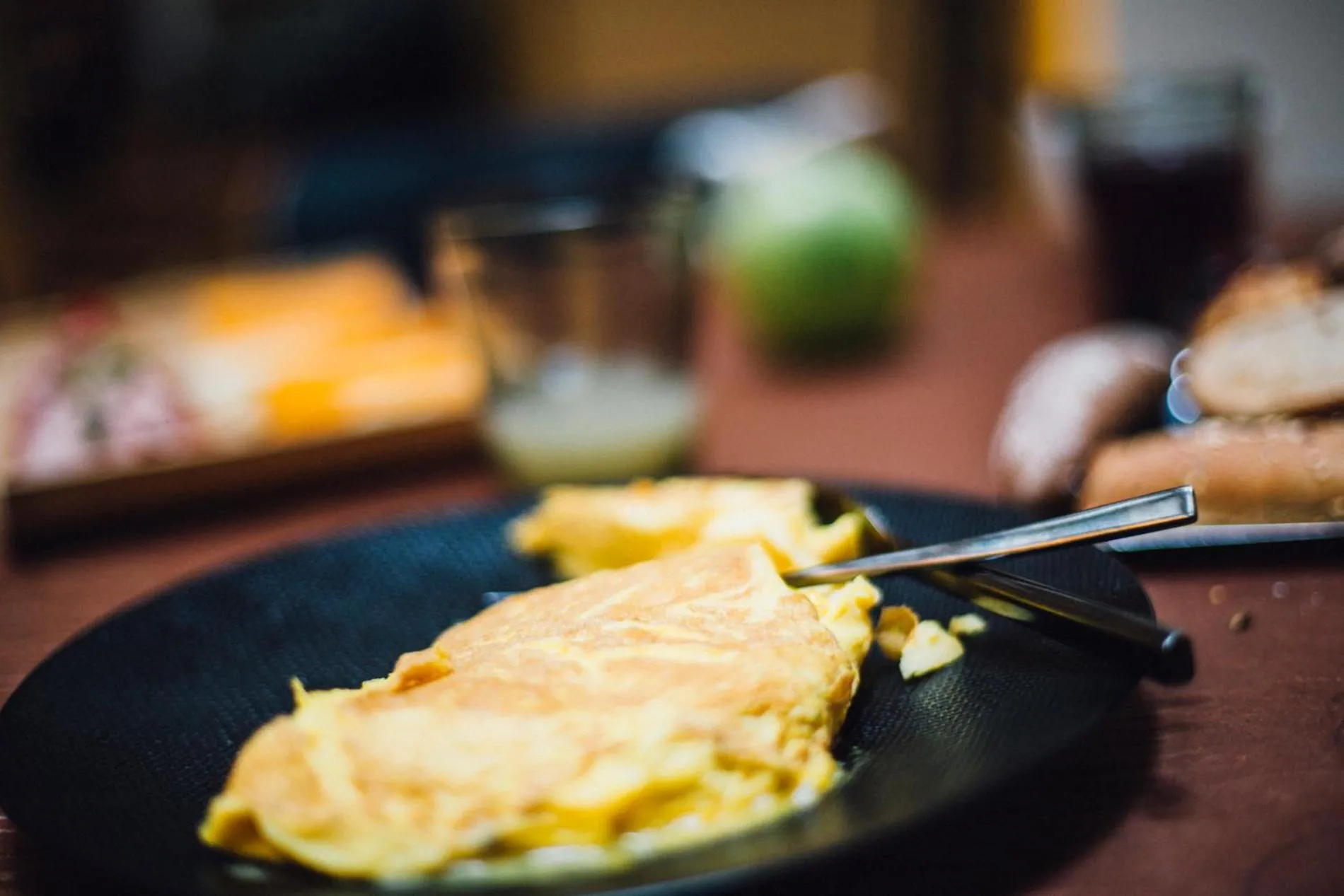 American breakfast in Hotel Marignan Champs-Elysées