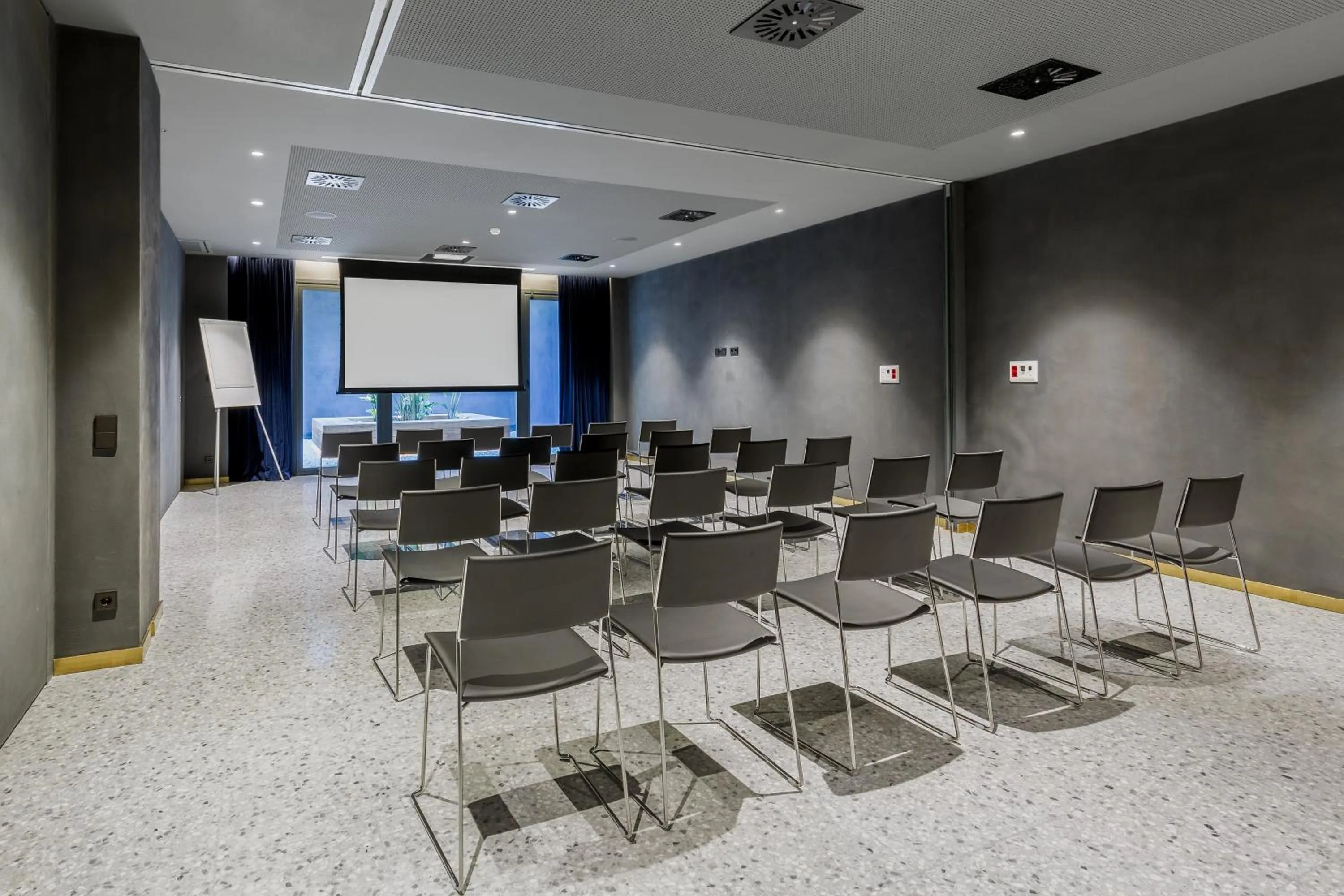 Meeting/conference room in Room Mate Collection Gerard, Barcelona