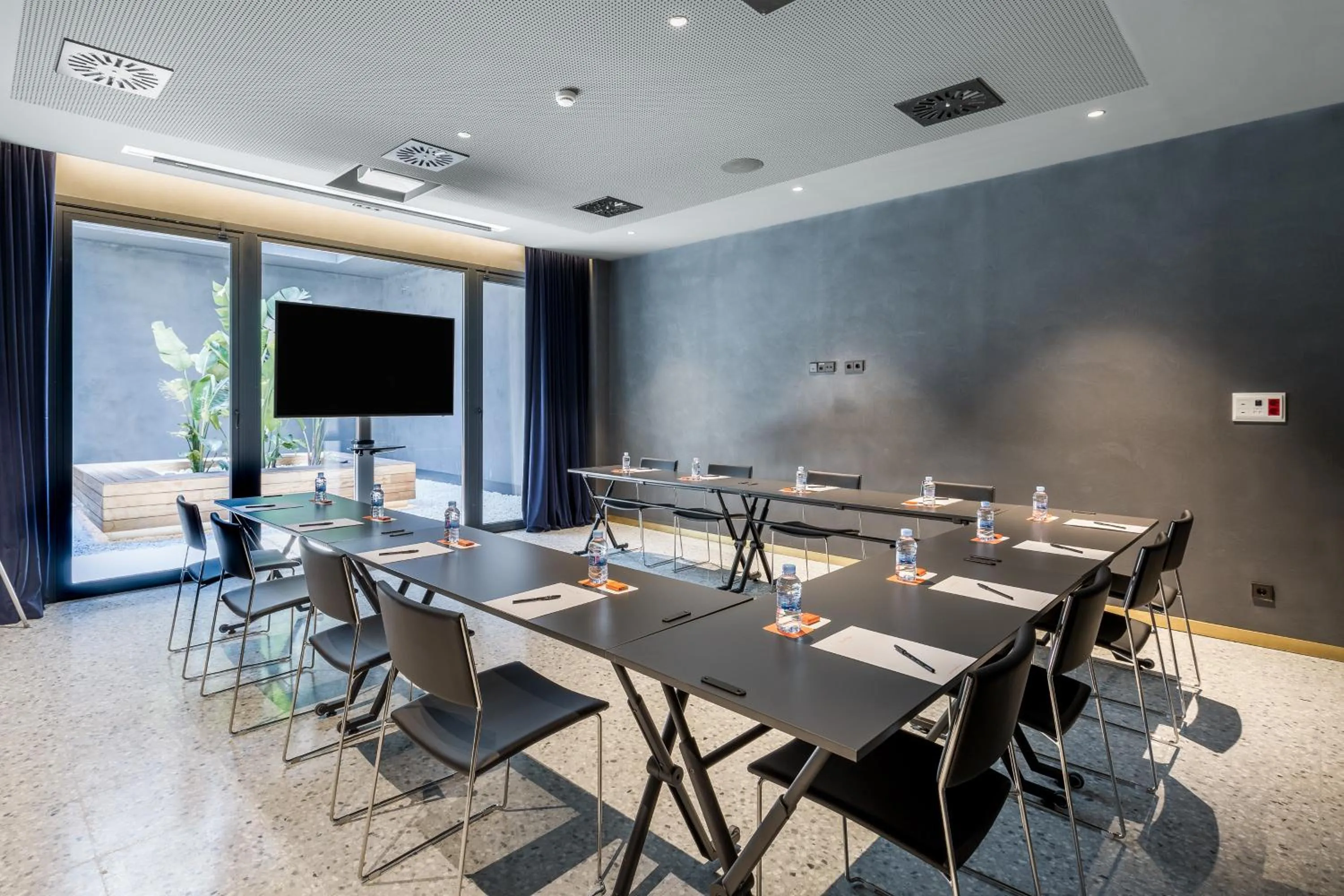 Meeting/conference room in Room Mate Collection Gerard, Barcelona