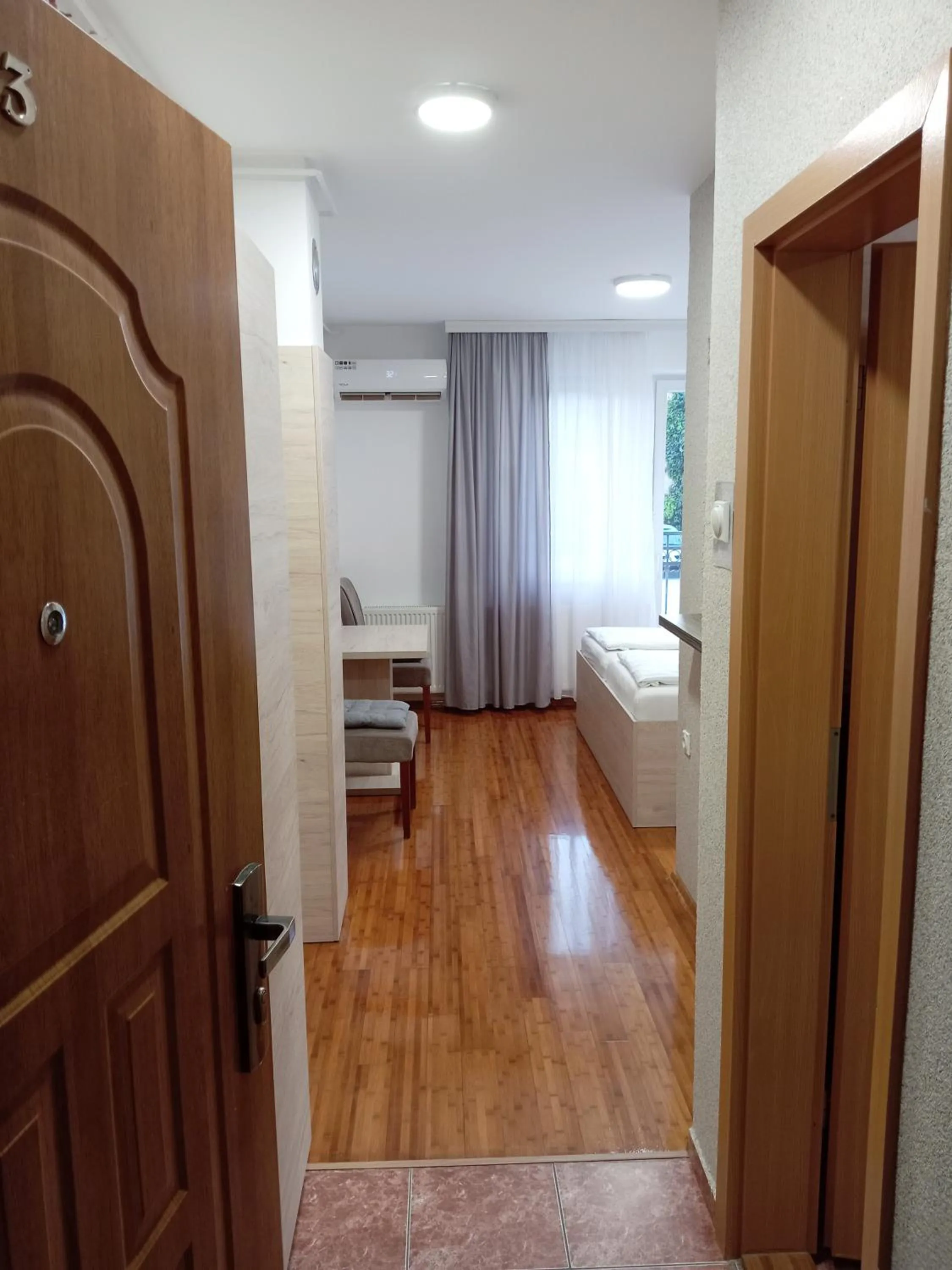 Apartment Atina