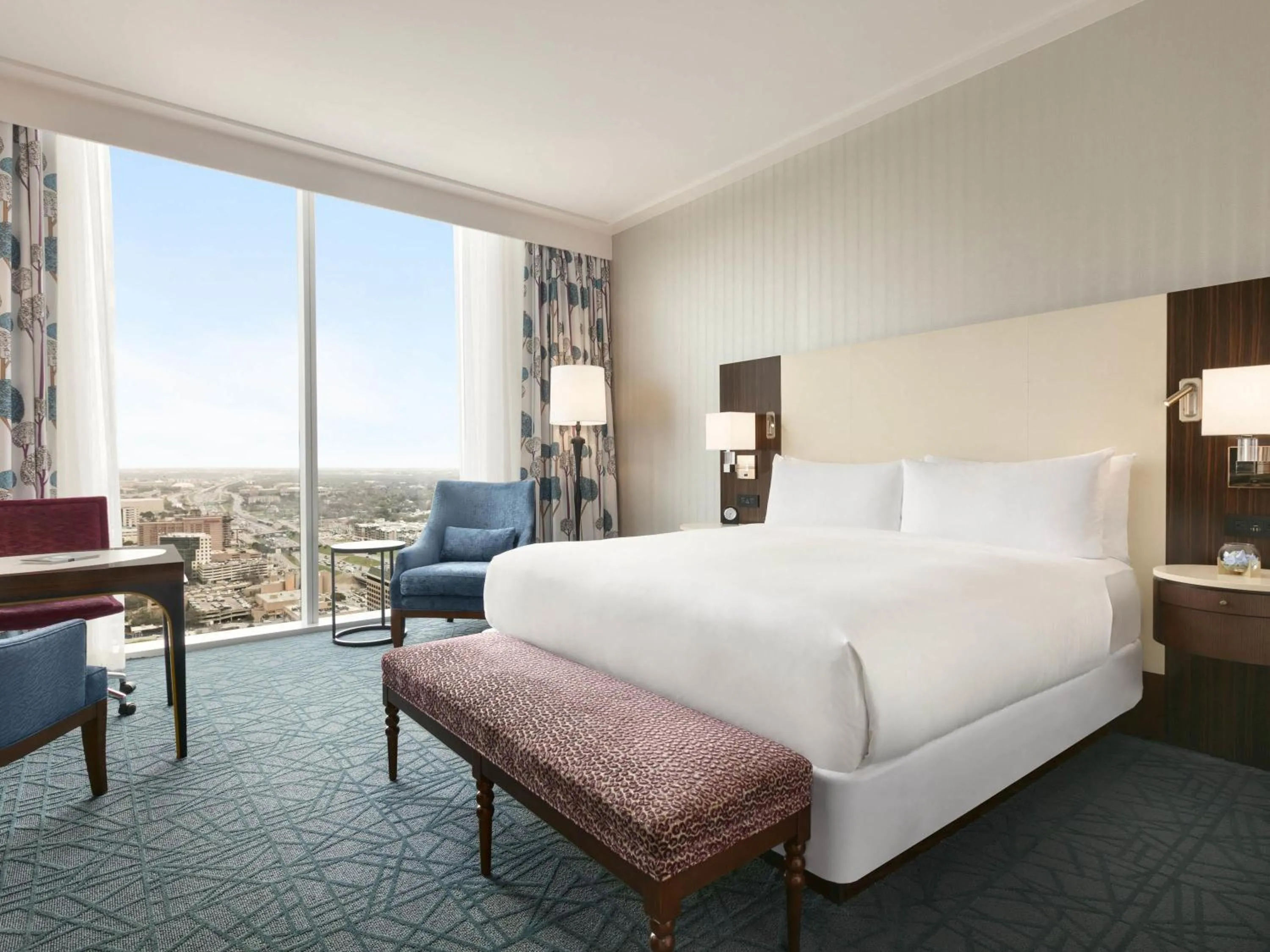 Bedroom, Bed in Fairmont Austin