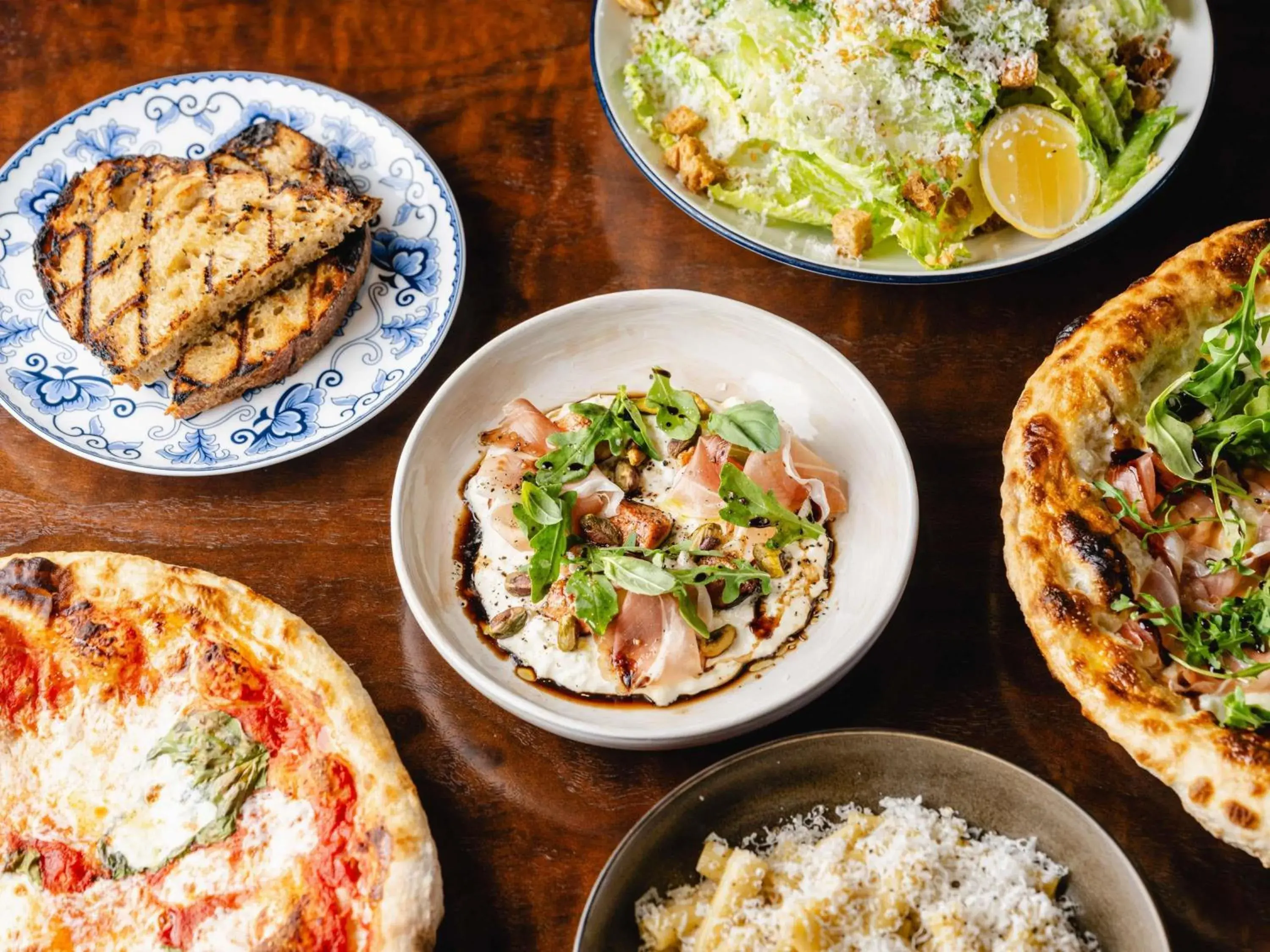 Restaurant/places to eat in Fairmont Austin Restaurant/places to eat in Fairmont Austin