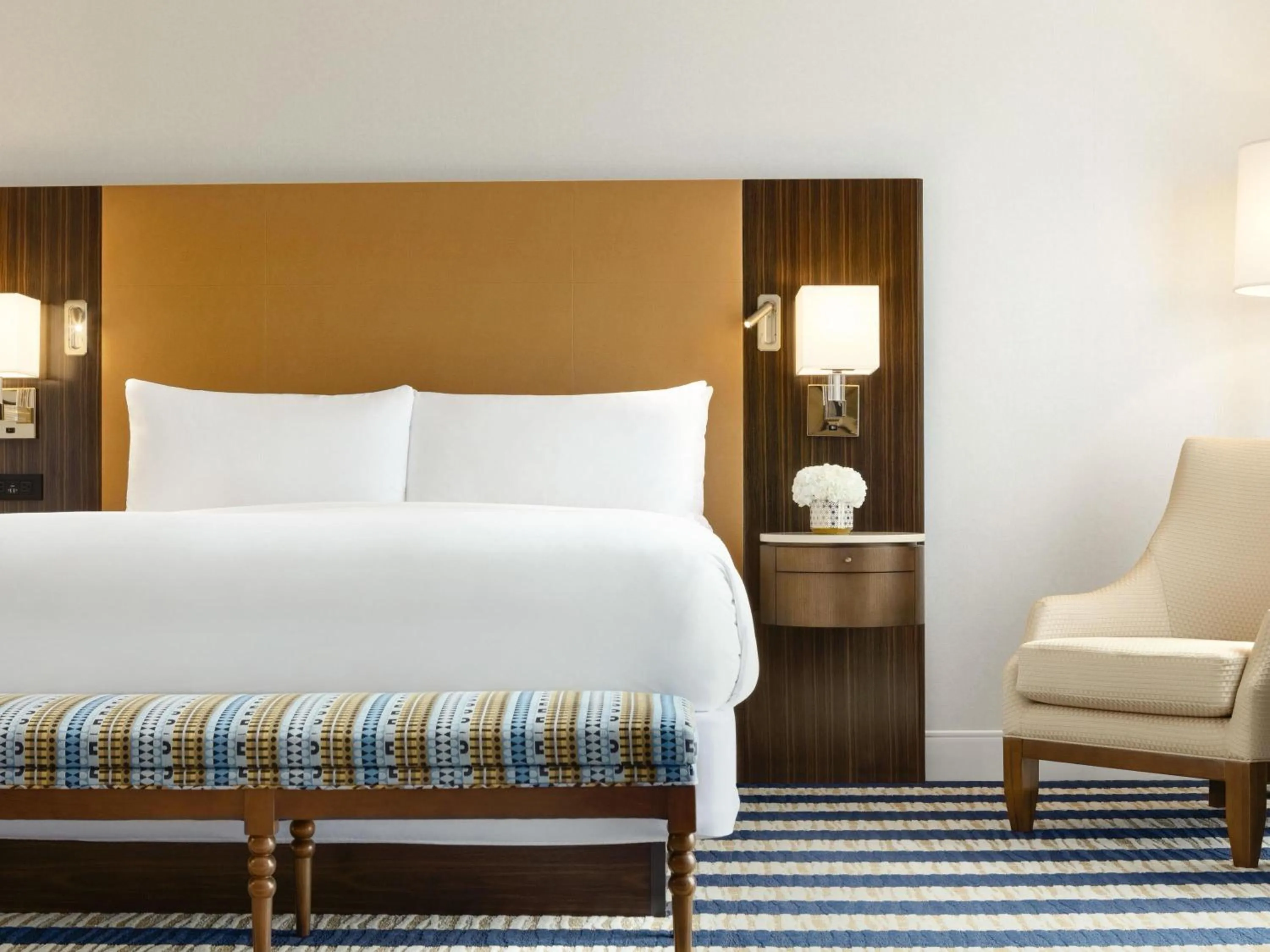 Bedroom, Bed in Fairmont Austin