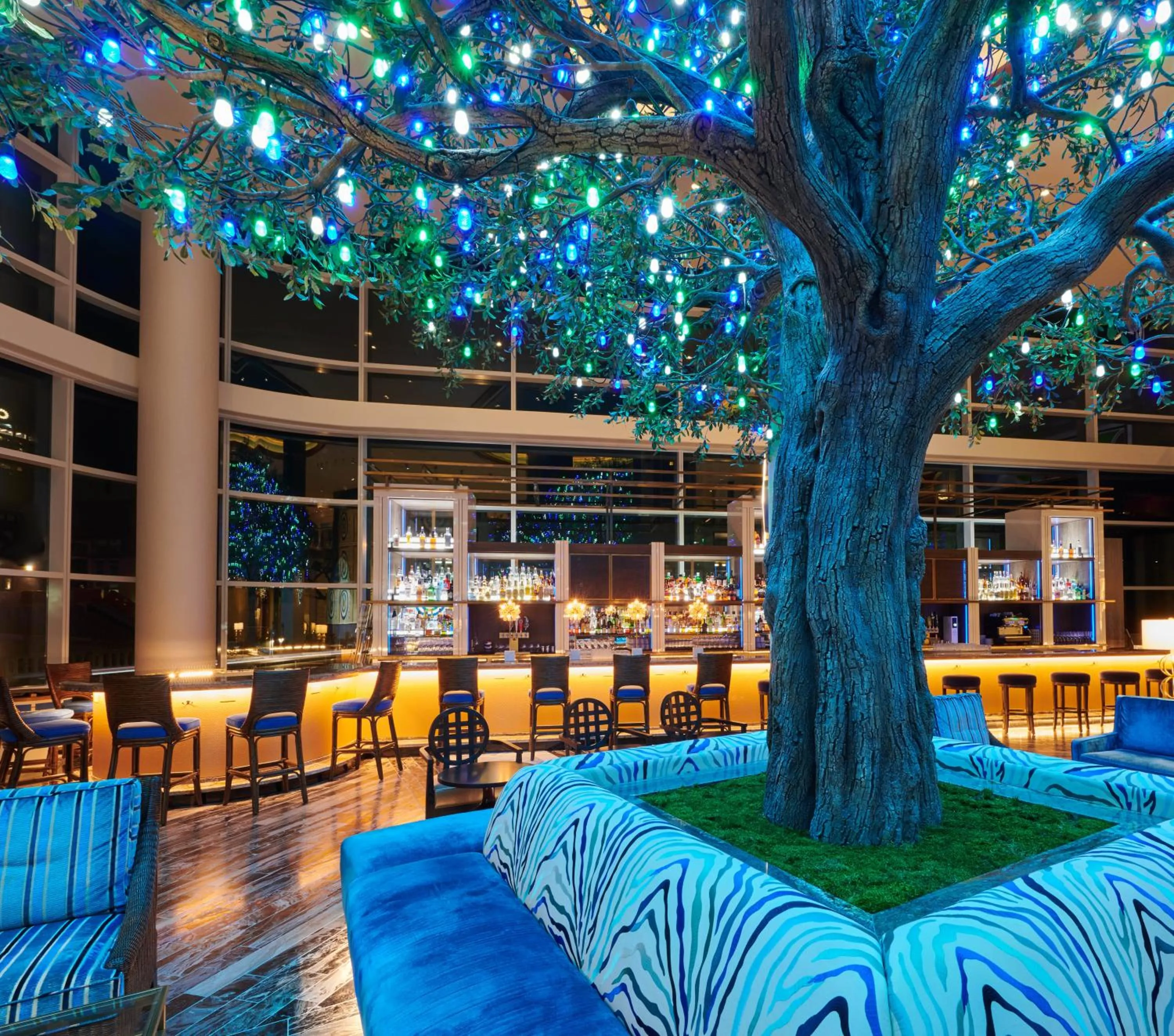 Restaurant/places to eat in Fairmont Austin