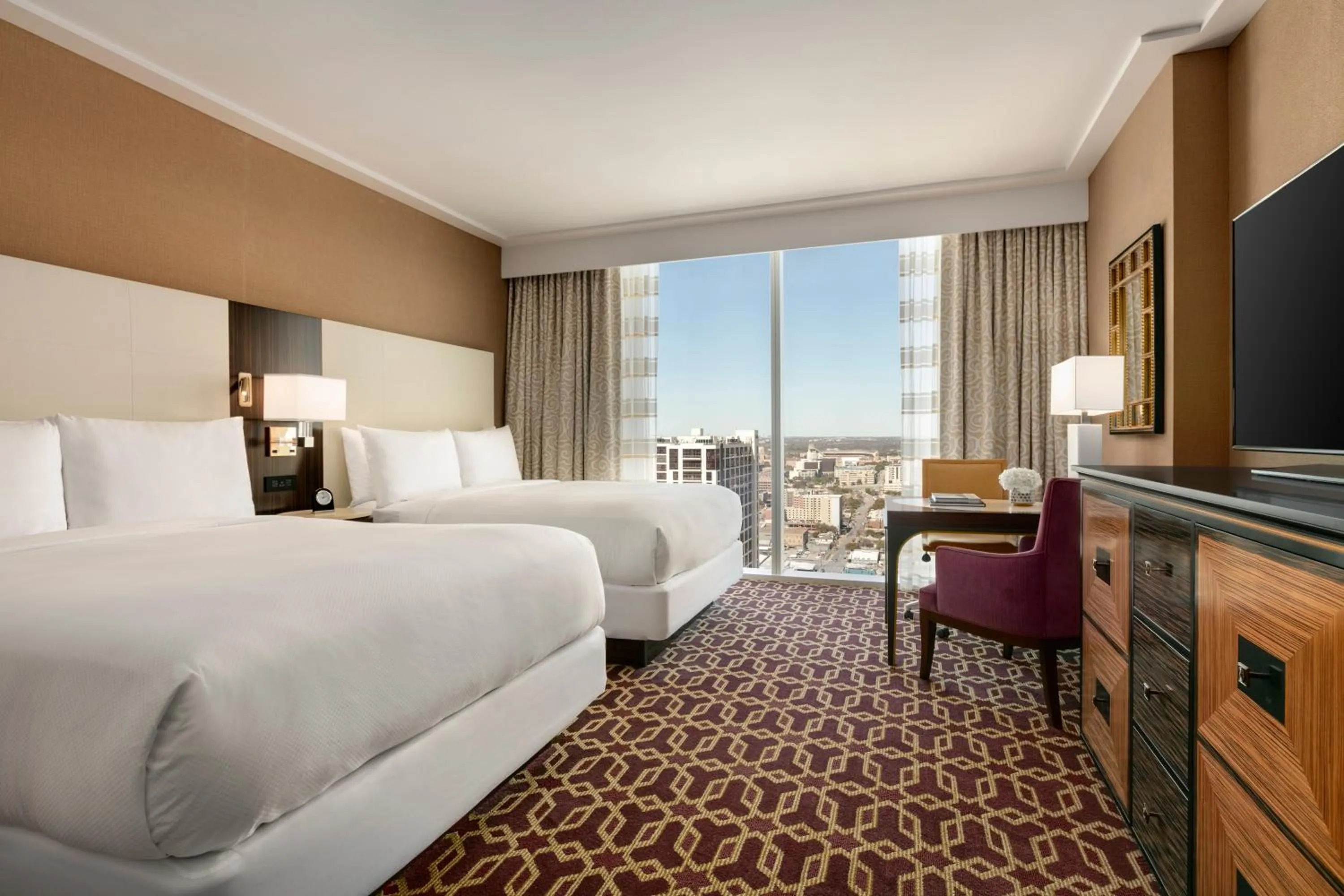 TV and multimedia, Bed in Fairmont Austin