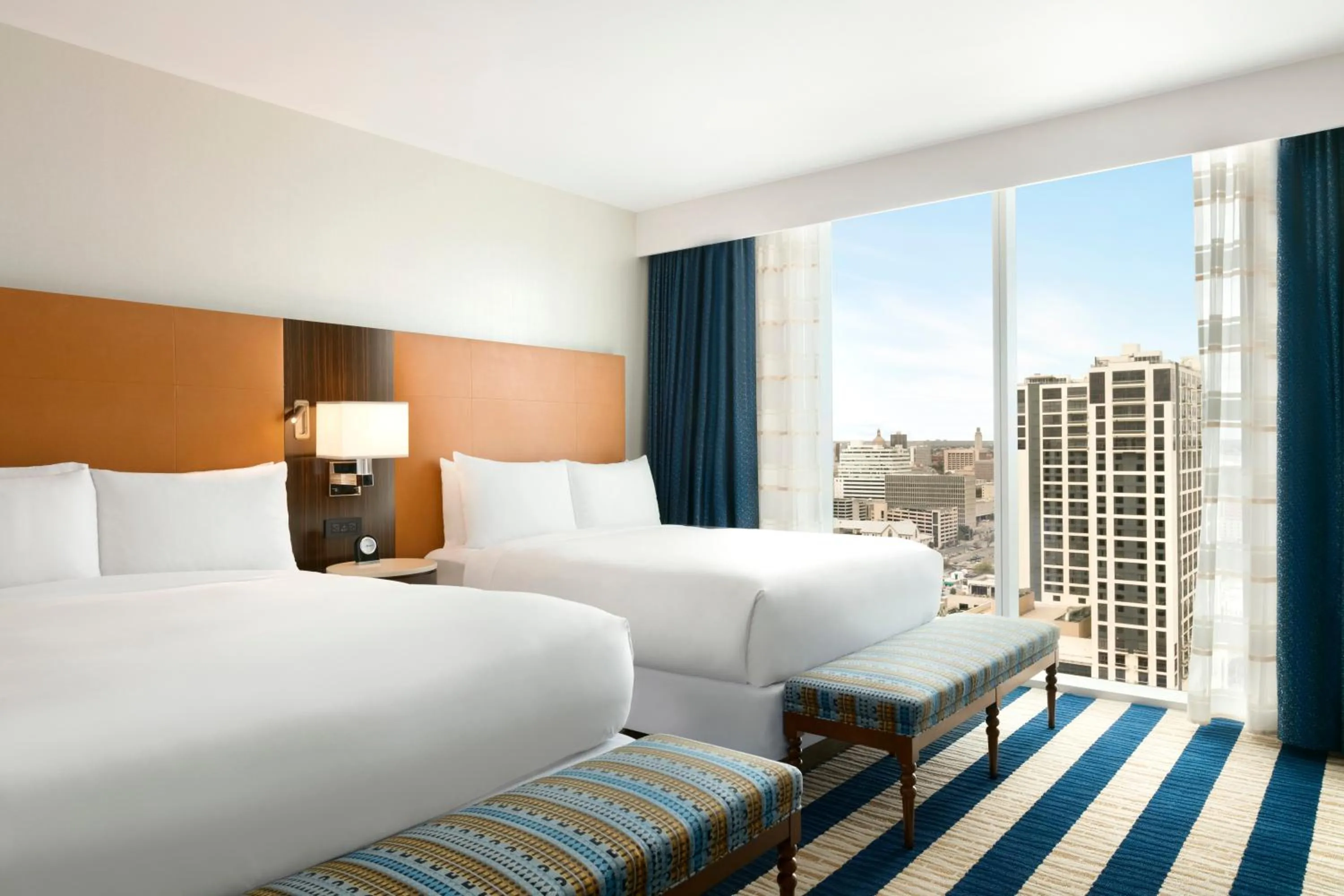 View (from property/room), Bed in Fairmont Austin