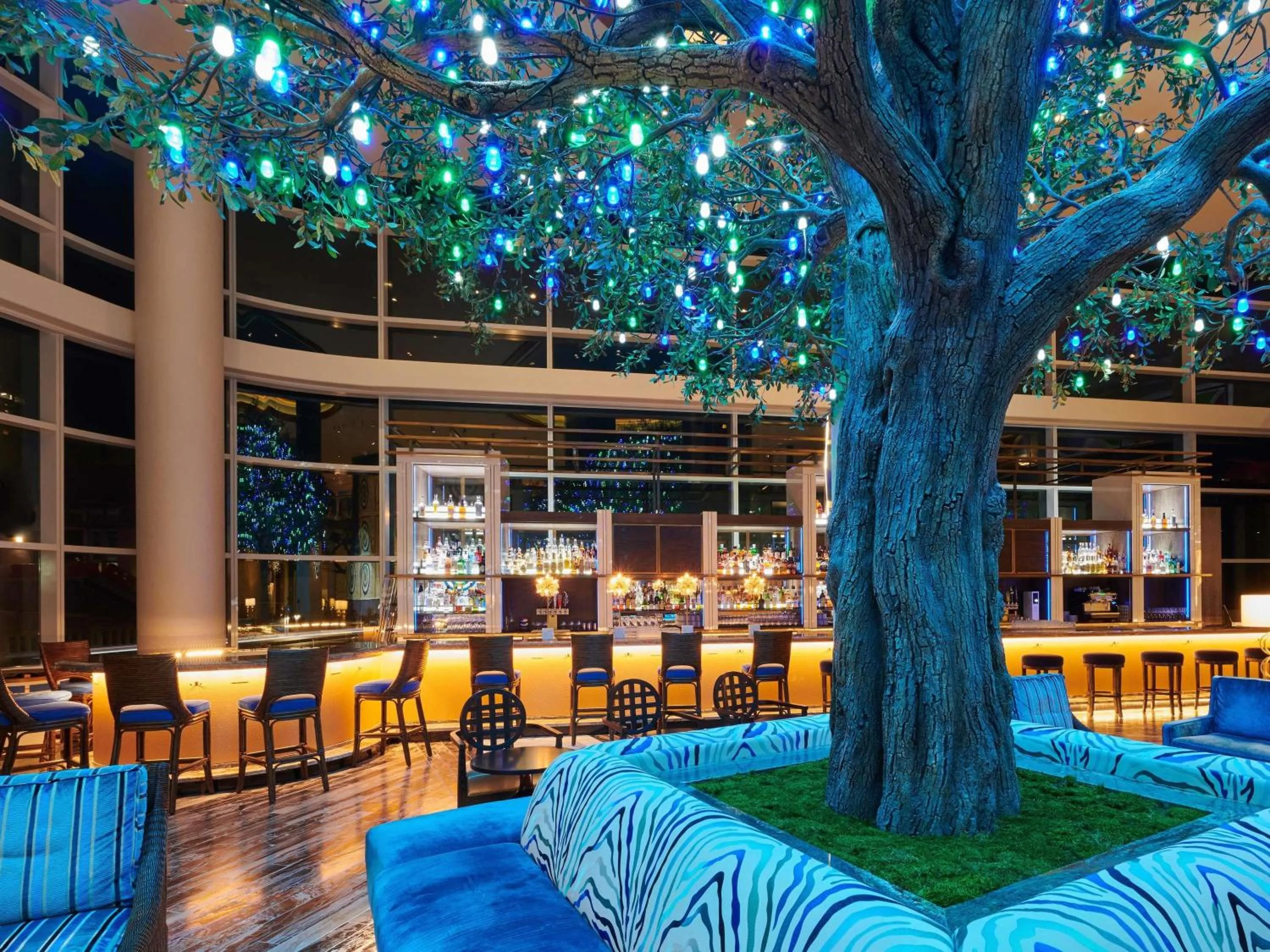 Restaurant/places to eat in Fairmont Austin