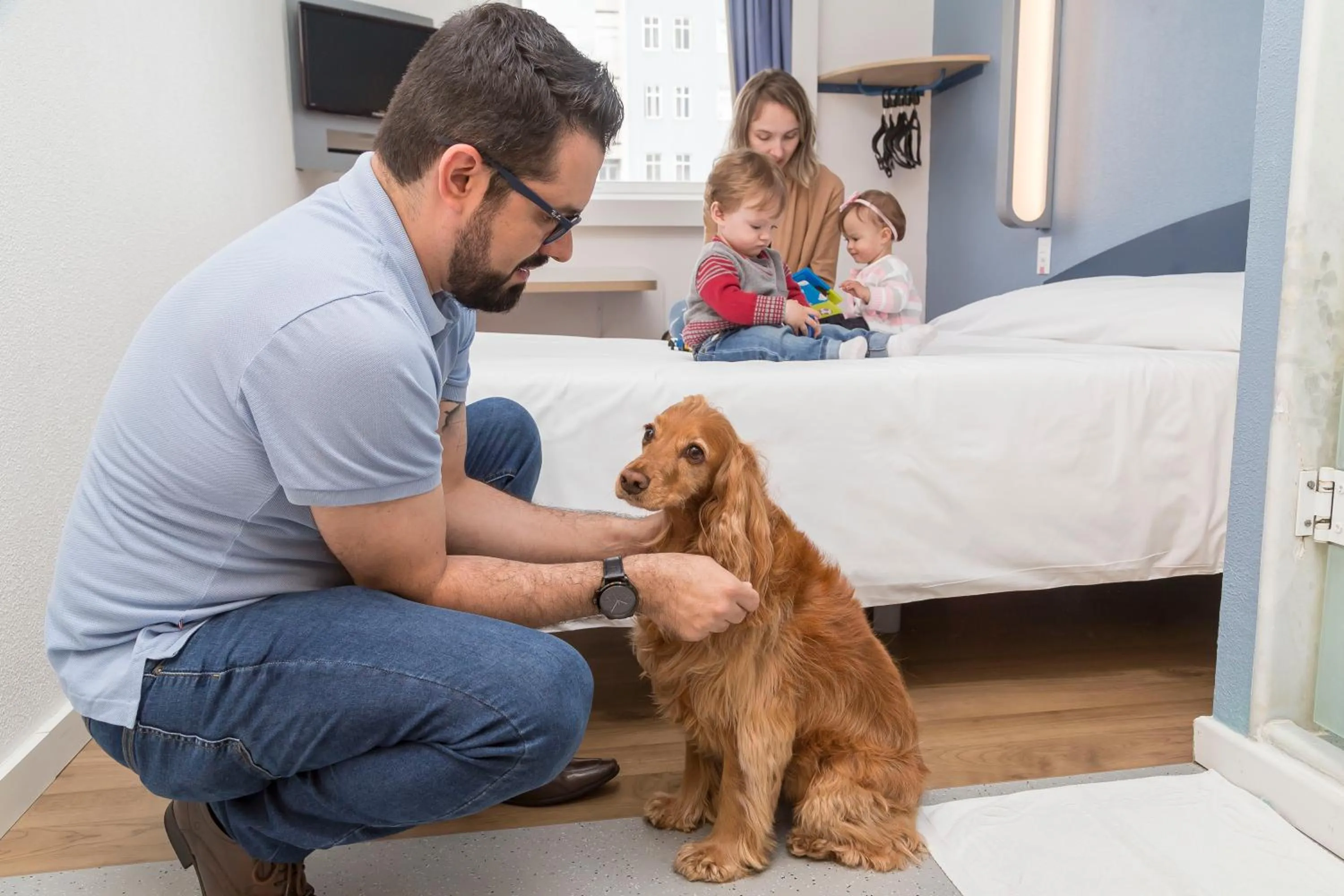 People in ibis budget Curitiba Centro