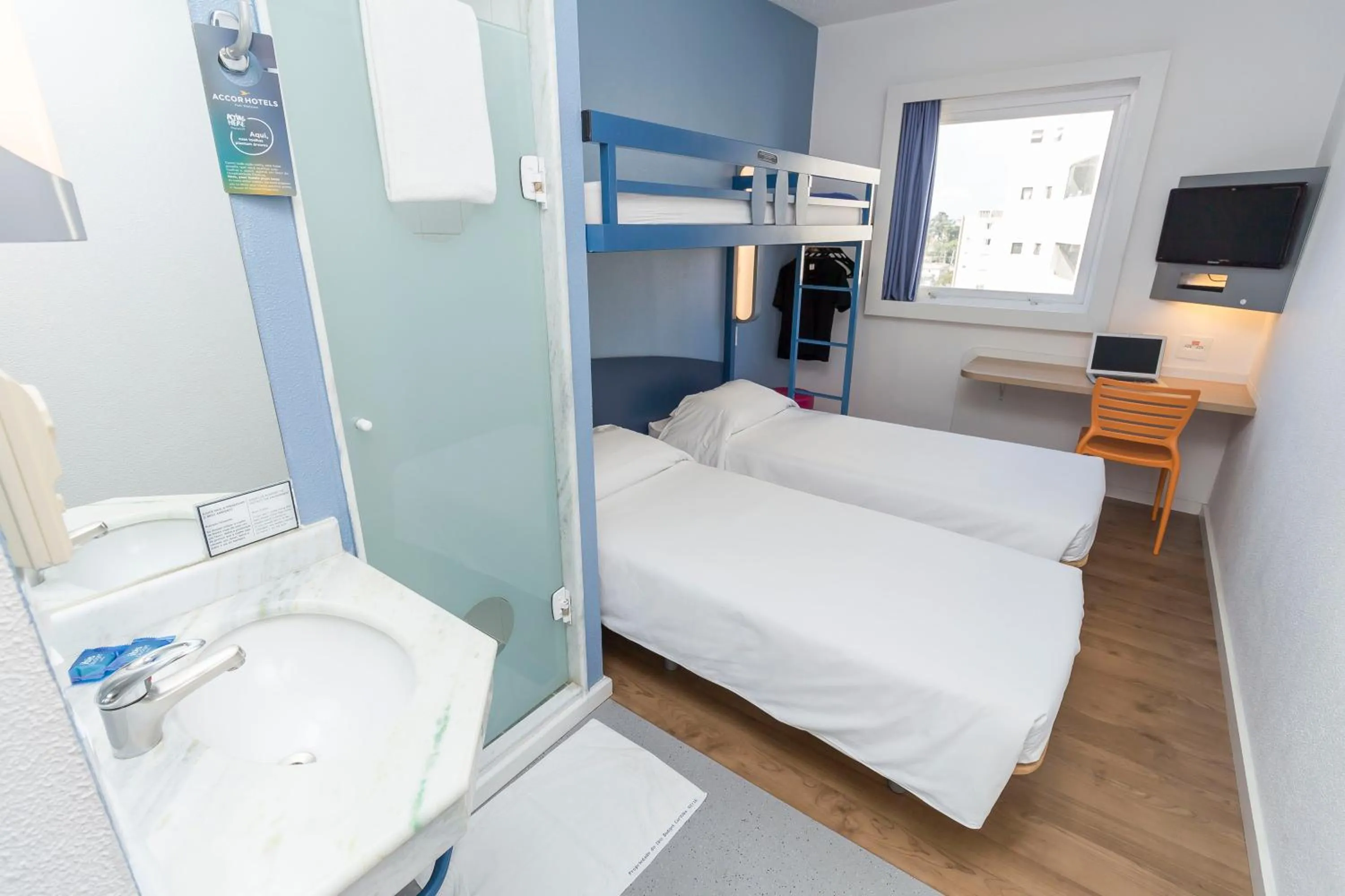 Bed in ibis budget Curitiba Centro