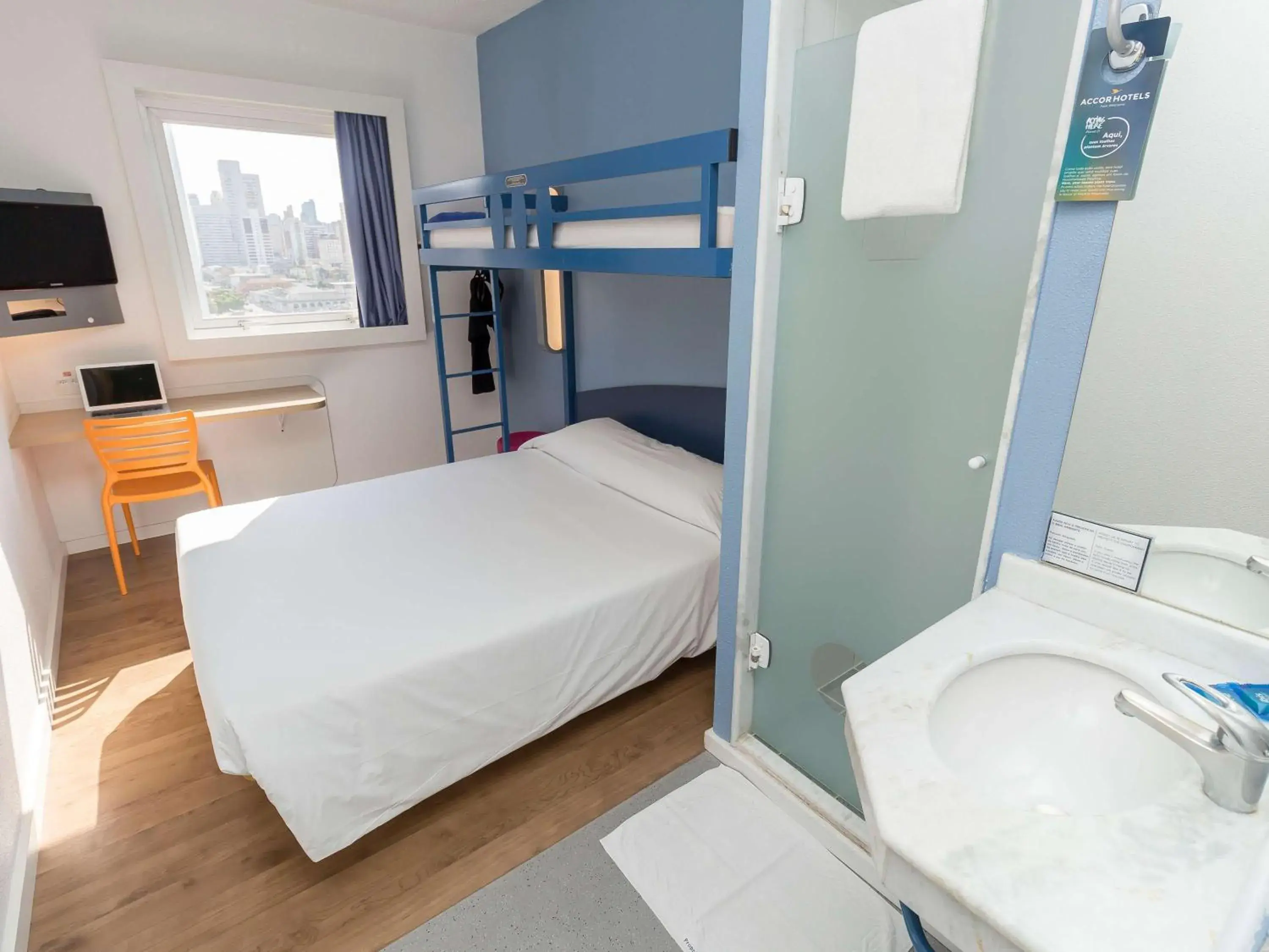 Bed in ibis budget Curitiba Centro Bed in ibis budget Curitiba Centro