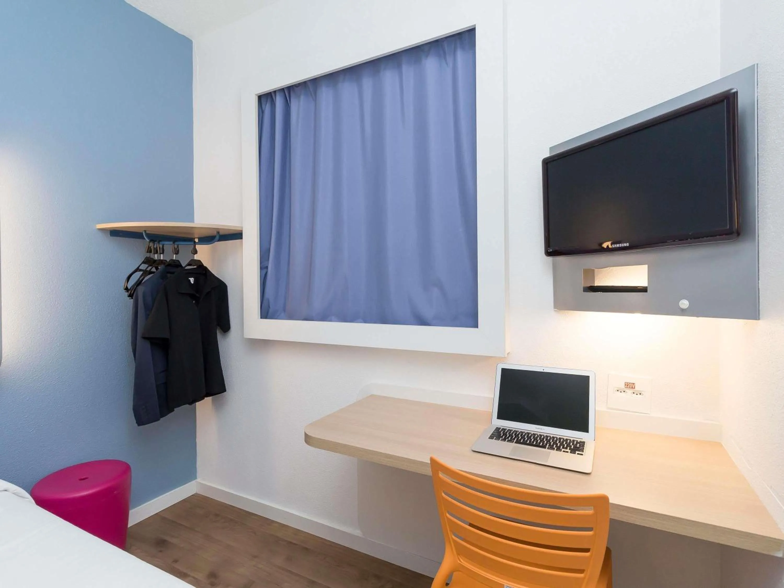 Bedroom in ibis budget Curitiba Centro