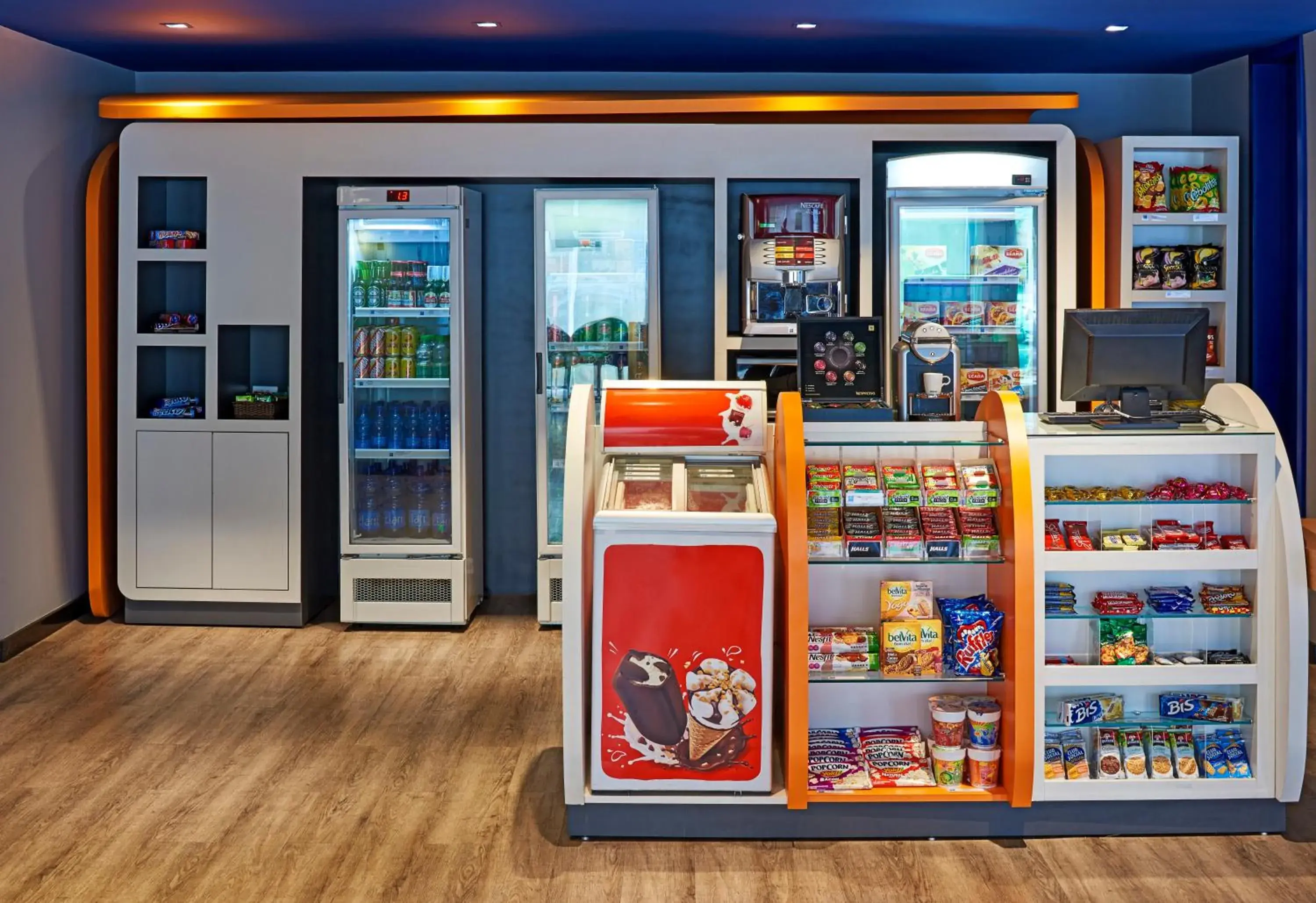 Lounge or bar in ibis budget Curitiba Centro Lounge or bar in ibis budget Curitiba Centro