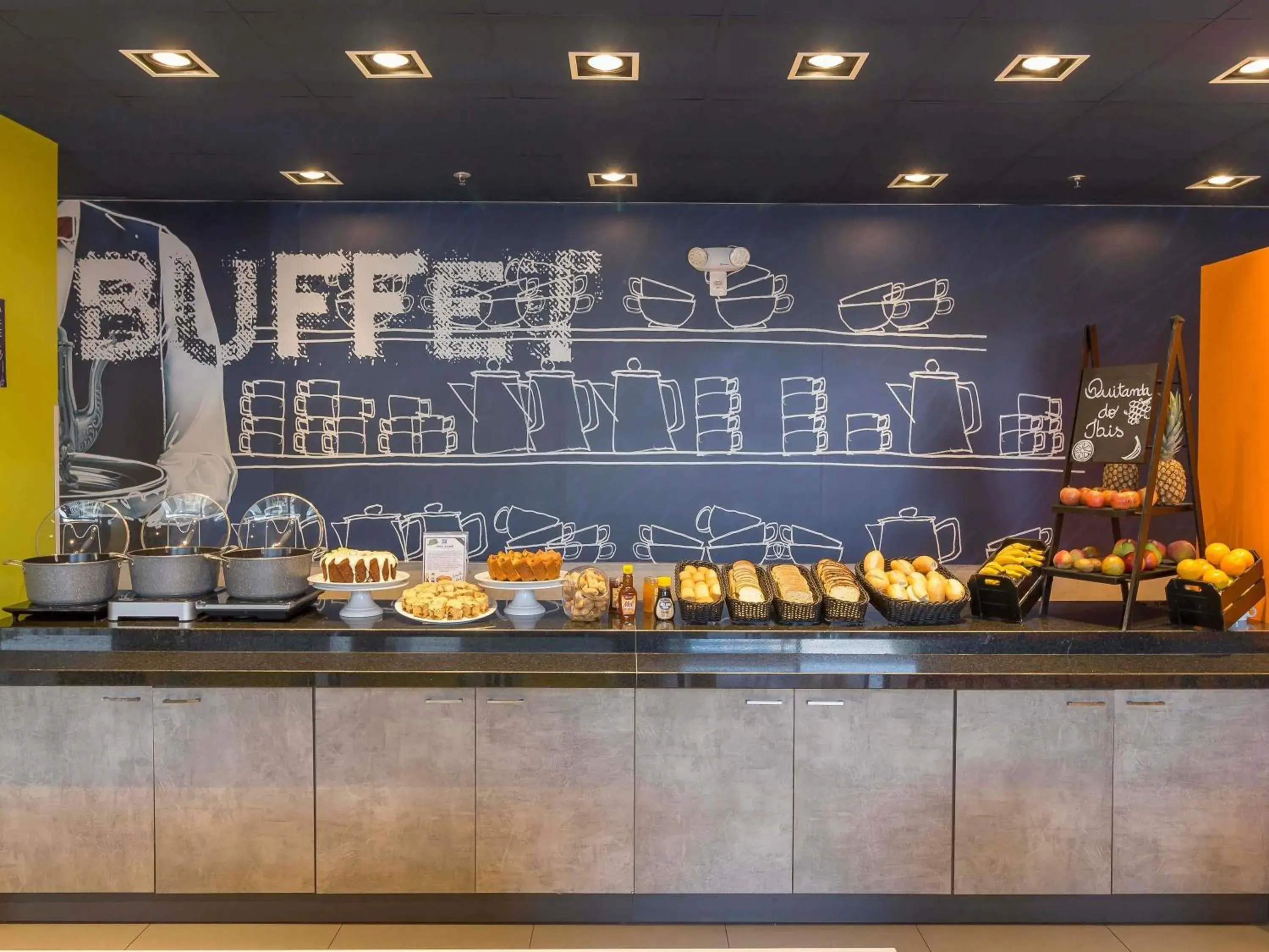 Restaurant/places to eat in ibis budget Blumenau Restaurant/places to eat in ibis budget Blumenau