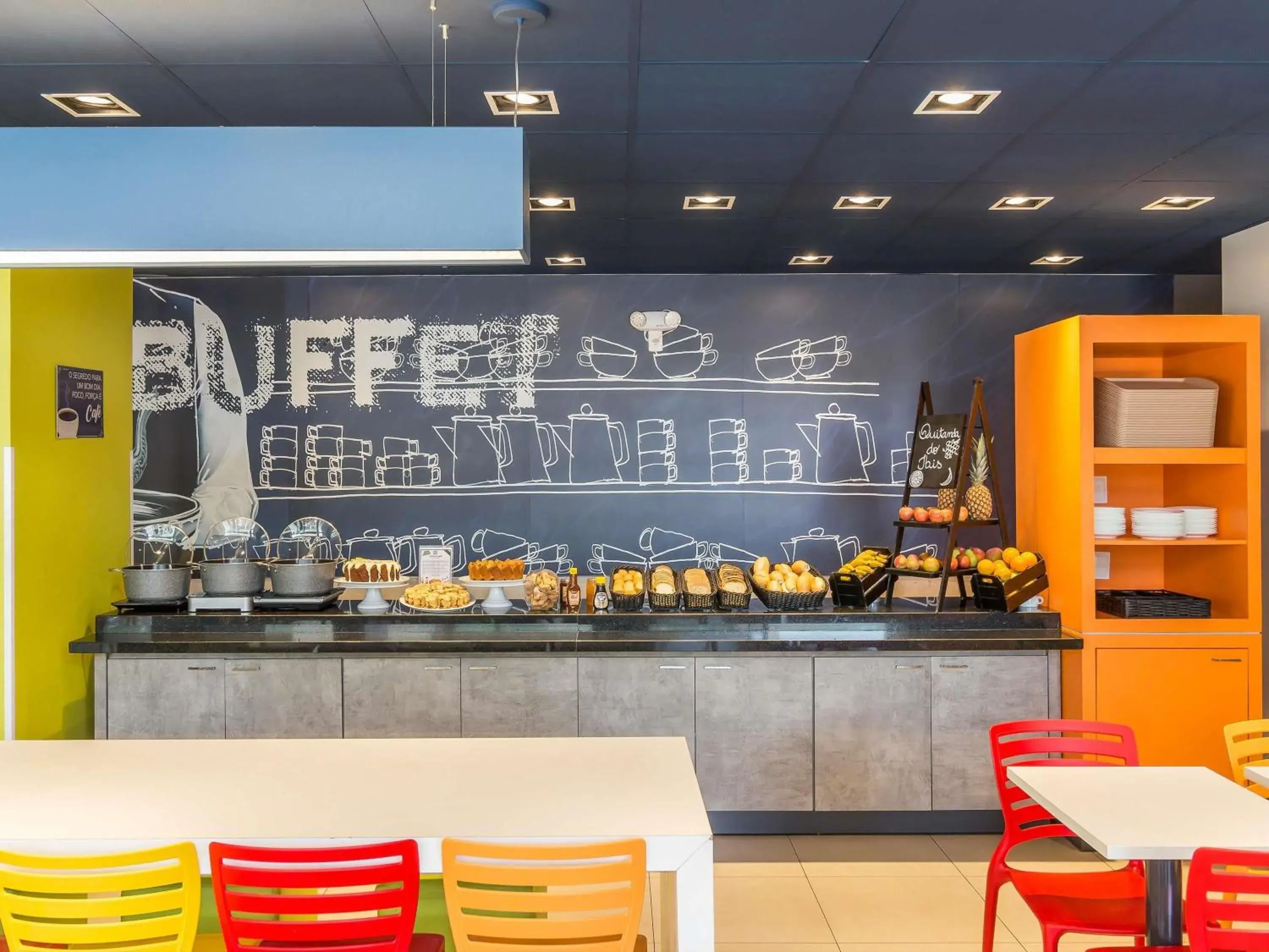 Restaurant/places to eat in ibis budget Blumenau Restaurant/places to eat in ibis budget Blumenau