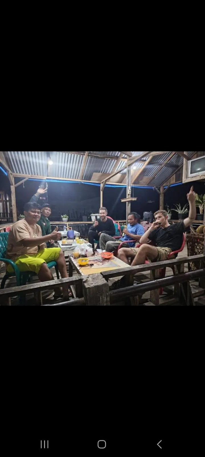 Ustin Nagoya Bukit Lawang Orangutan Trekking & transport only book with us