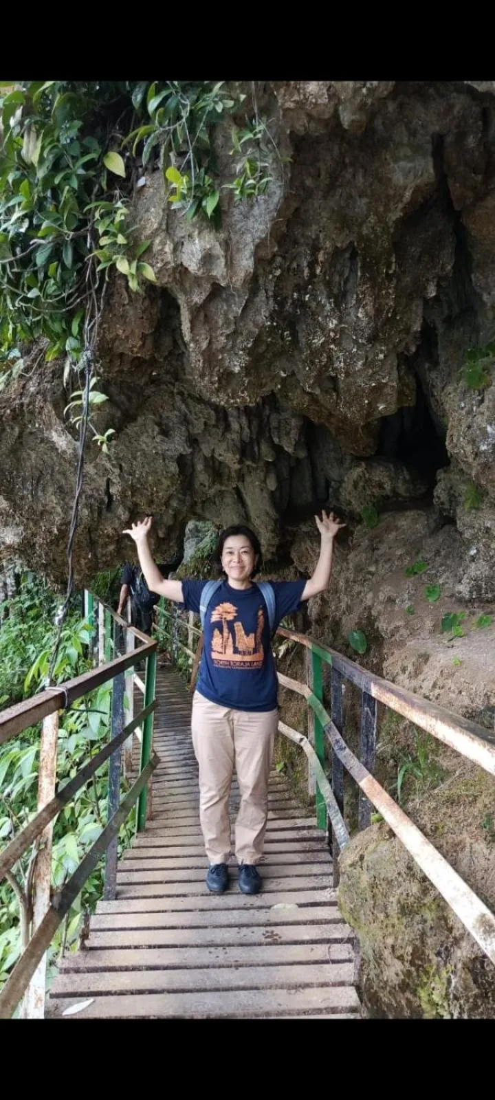 Ustin Nagoya Bukit Lawang Orangutan Trekking & transport only book with us