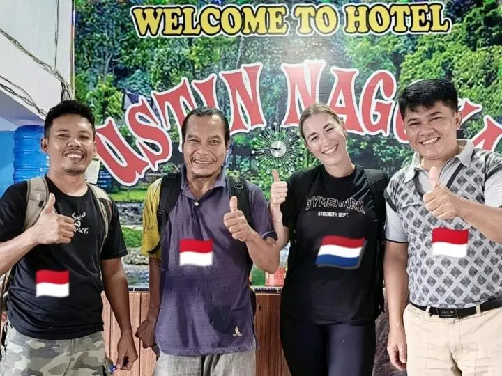 Ustin Nagoya Bukit Lawang Orangutan Trekking & transport only book with us