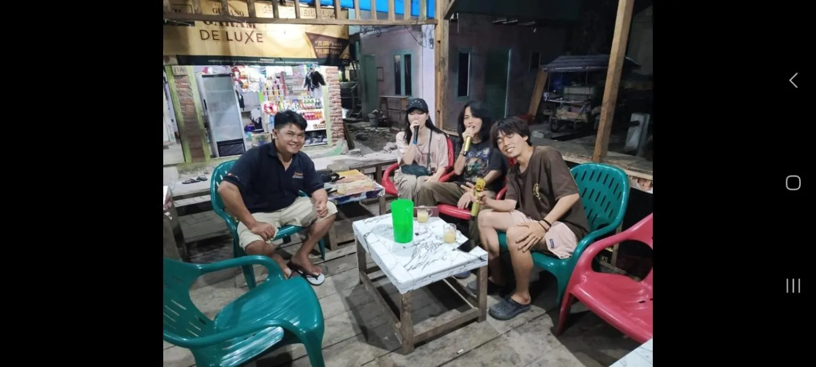 Ustin Nagoya Bukit Lawang Orangutan Trekking & transport only book with us