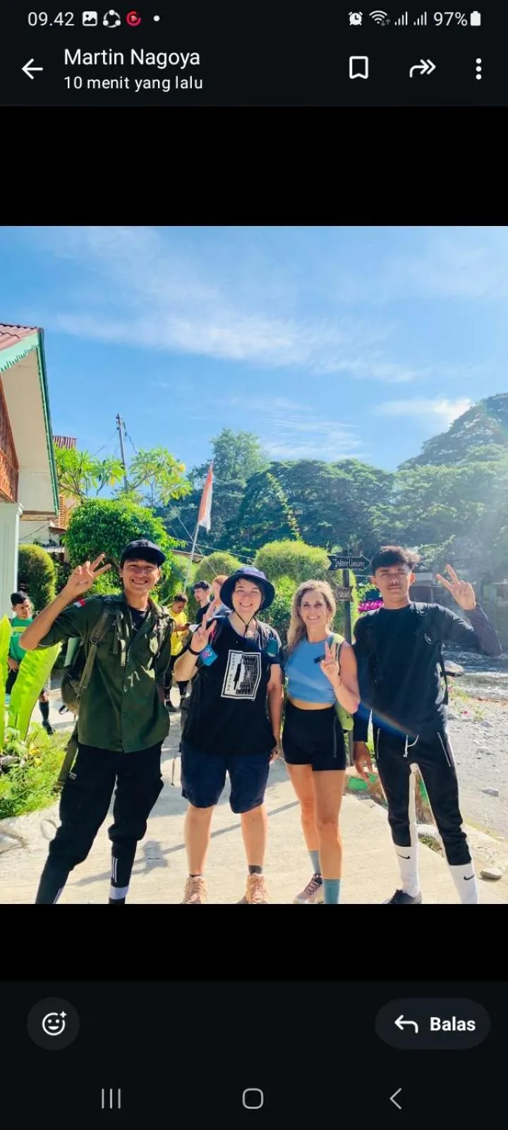 Ustin Nagoya Bukit Lawang Orangutan Trekking & transport only book with us