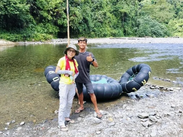 Ustin Nagoya Bukit Lawang Orangutan Trekking & transport only book with us