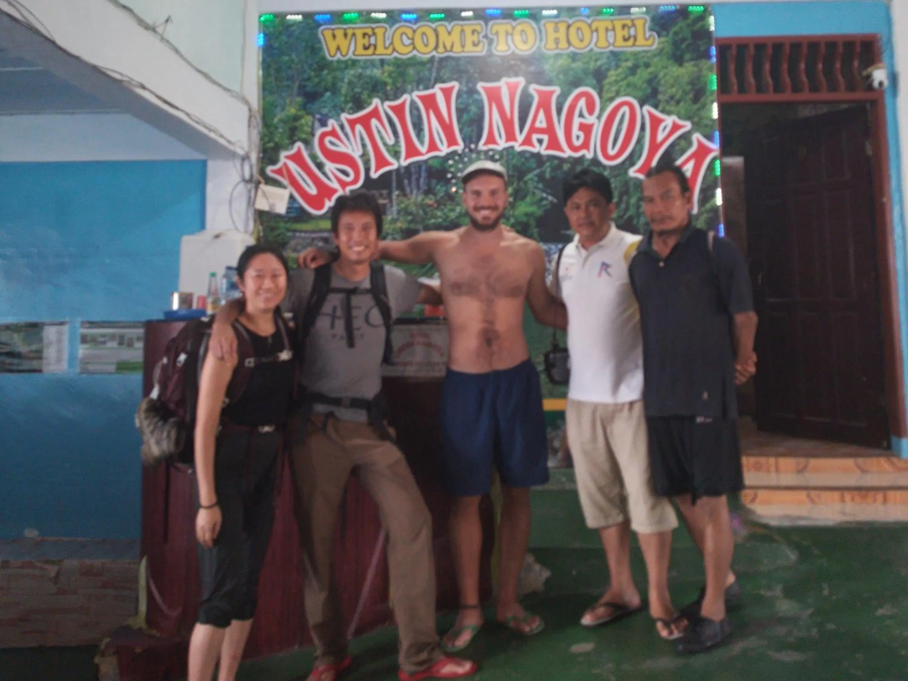 Ustin Nagoya Bukit Lawang Orangutan Trekking & transport only book with us