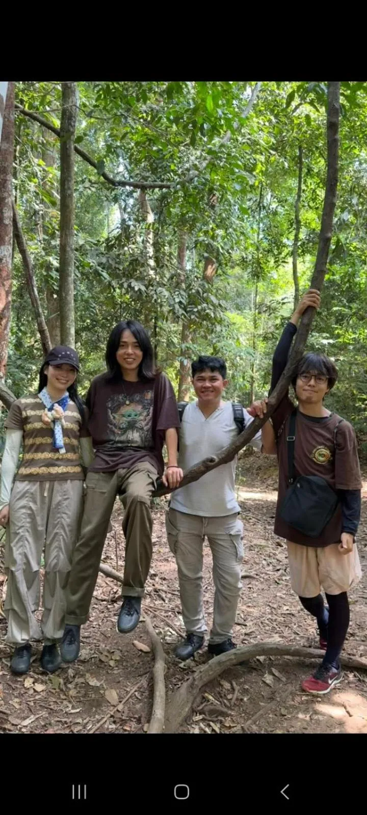 Ustin Nagoya Bukit Lawang Orangutan Trekking & transport only book with us