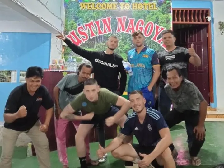 Ustin Nagoya Bukit Lawang Orangutan Trekking & transport only book with us