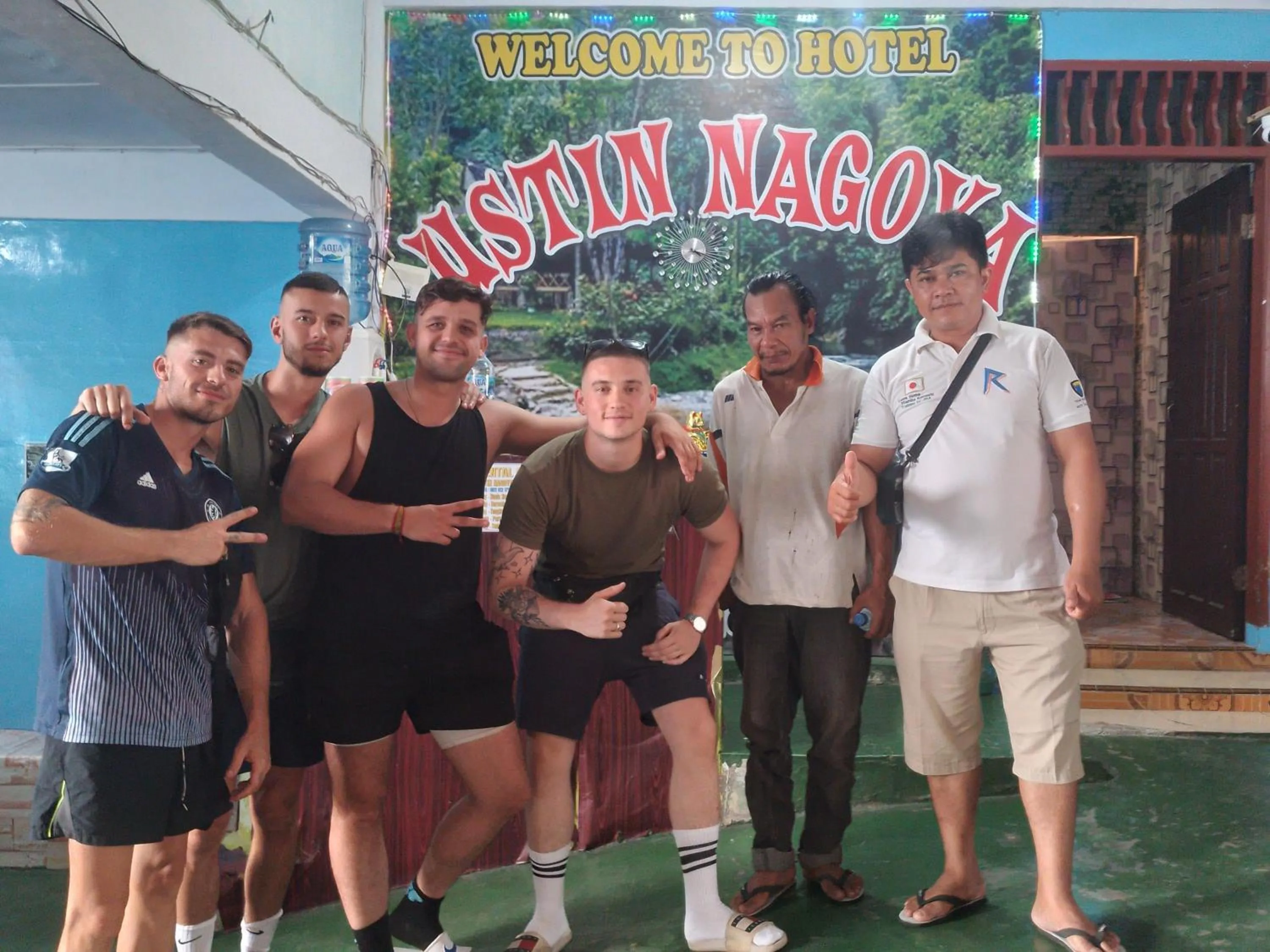 Ustin Nagoya Bukit Lawang Orangutan Trekking & transport only book with us