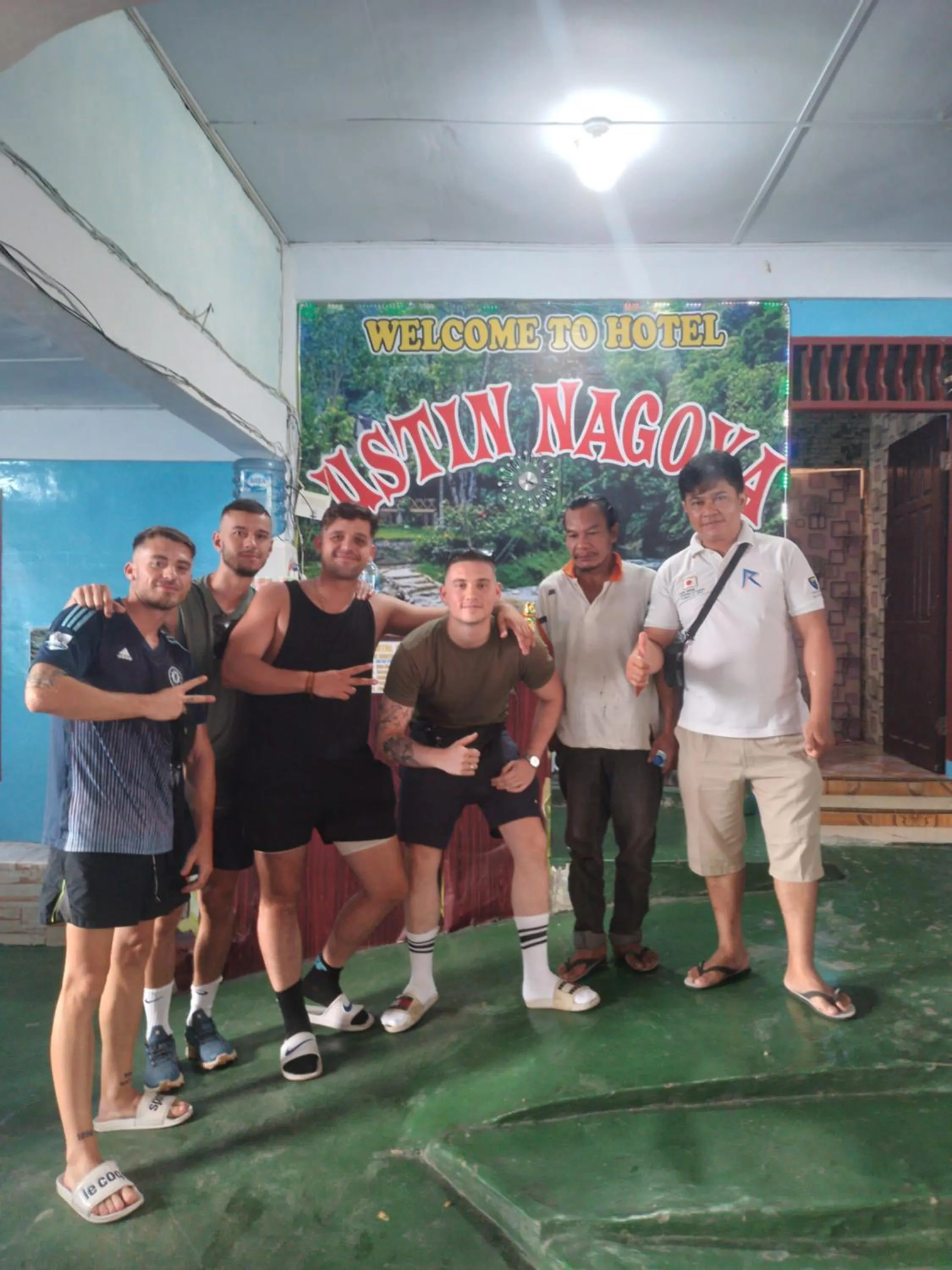 Ustin Nagoya Bukit Lawang Orangutan Trekking & transport only book with us