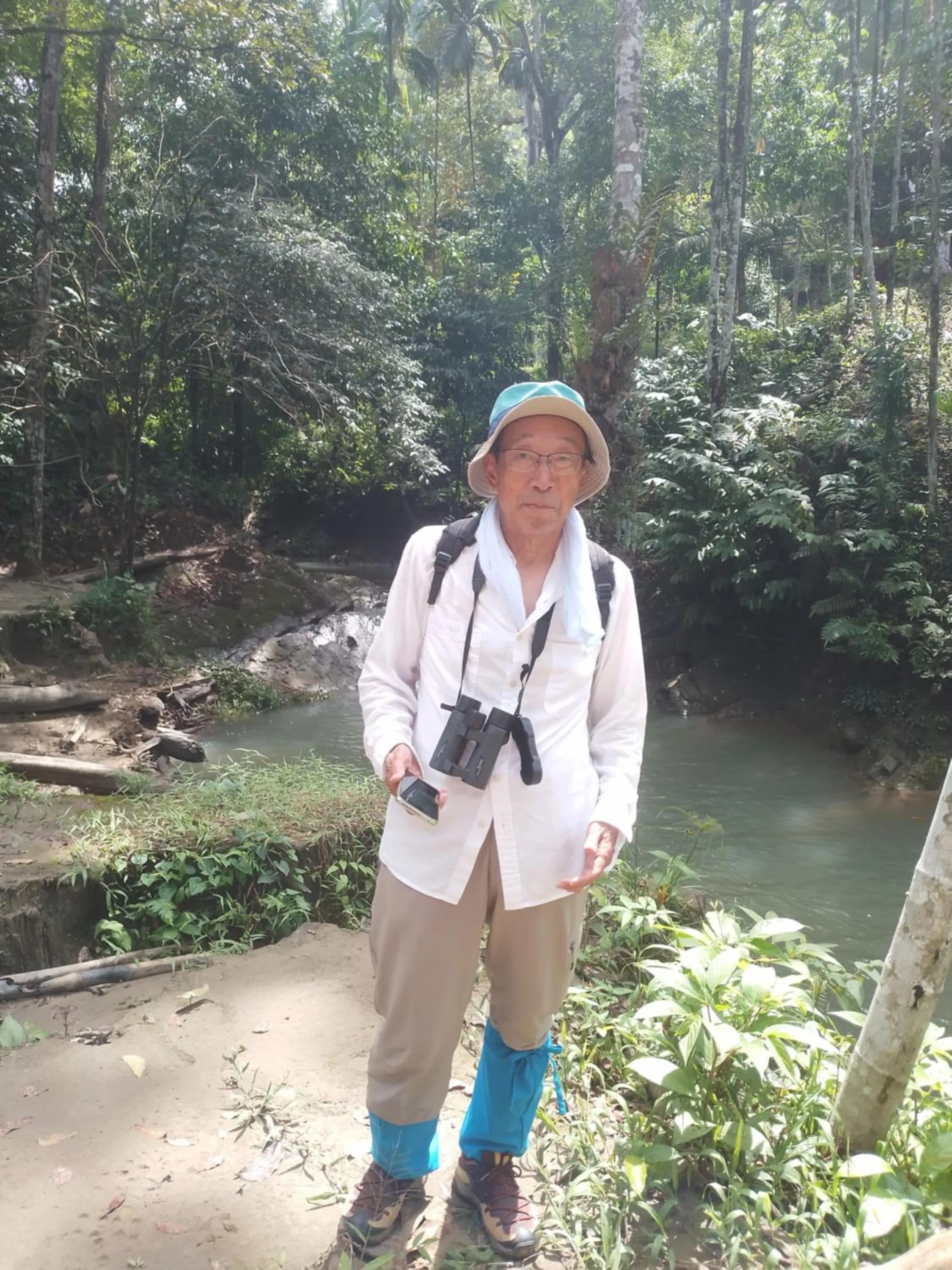 Ustin Nagoya Bukit Lawang Orangutan Trekking & transport only book with us