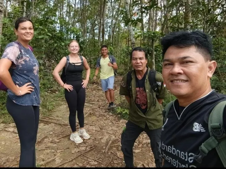 Ustin Nagoya Bukit Lawang Orangutan Trekking & transport only book with us