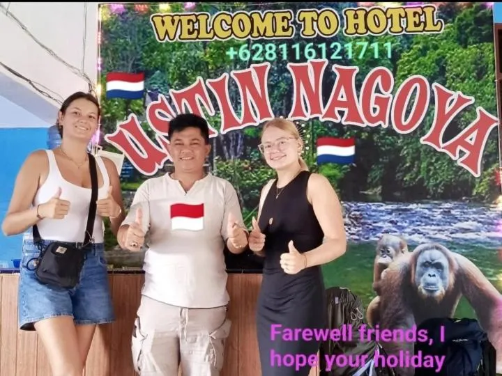 Ustin Nagoya Bukit Lawang Orangutan Trekking & transport only book with us