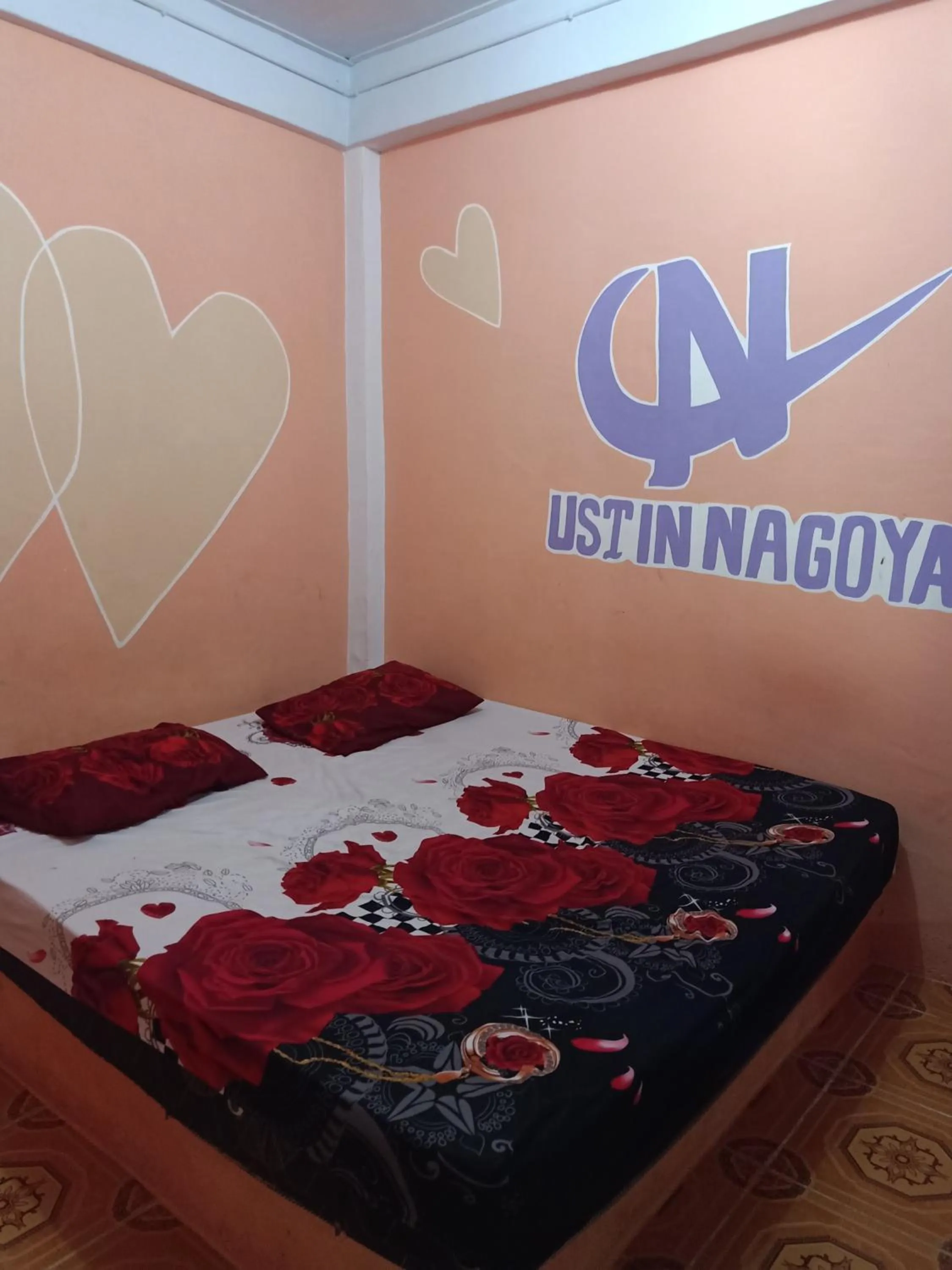 Bed in Ustin Nagoya Bukit Lawang Orangutan Trekking & transport only book with us