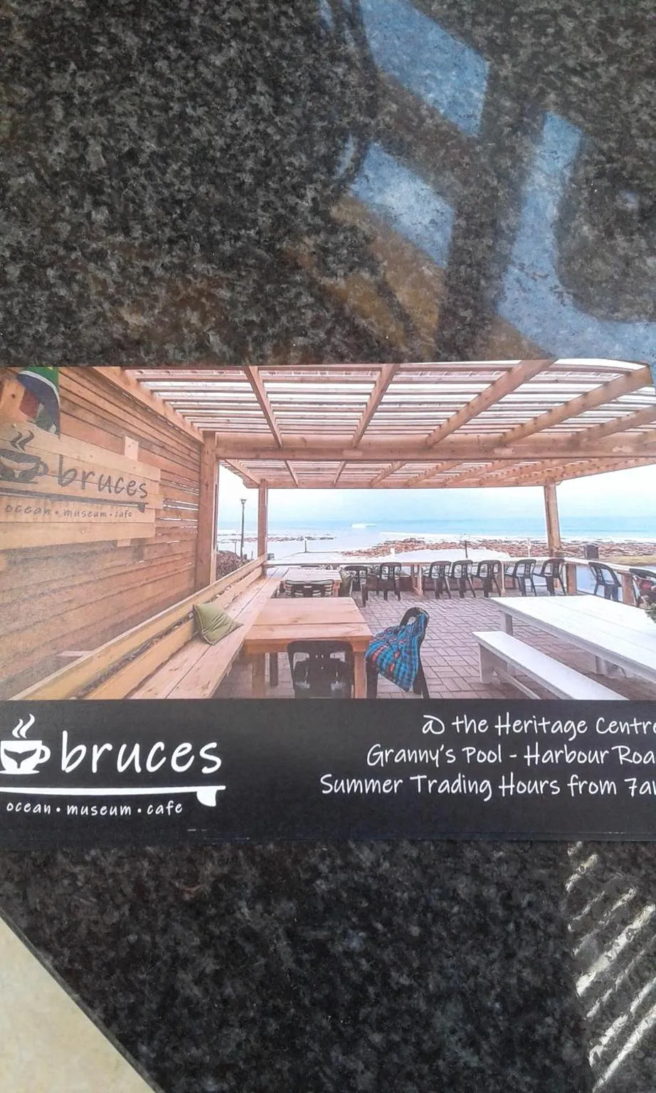 Restaurant/places to eat in Coral Tree SelfCatering