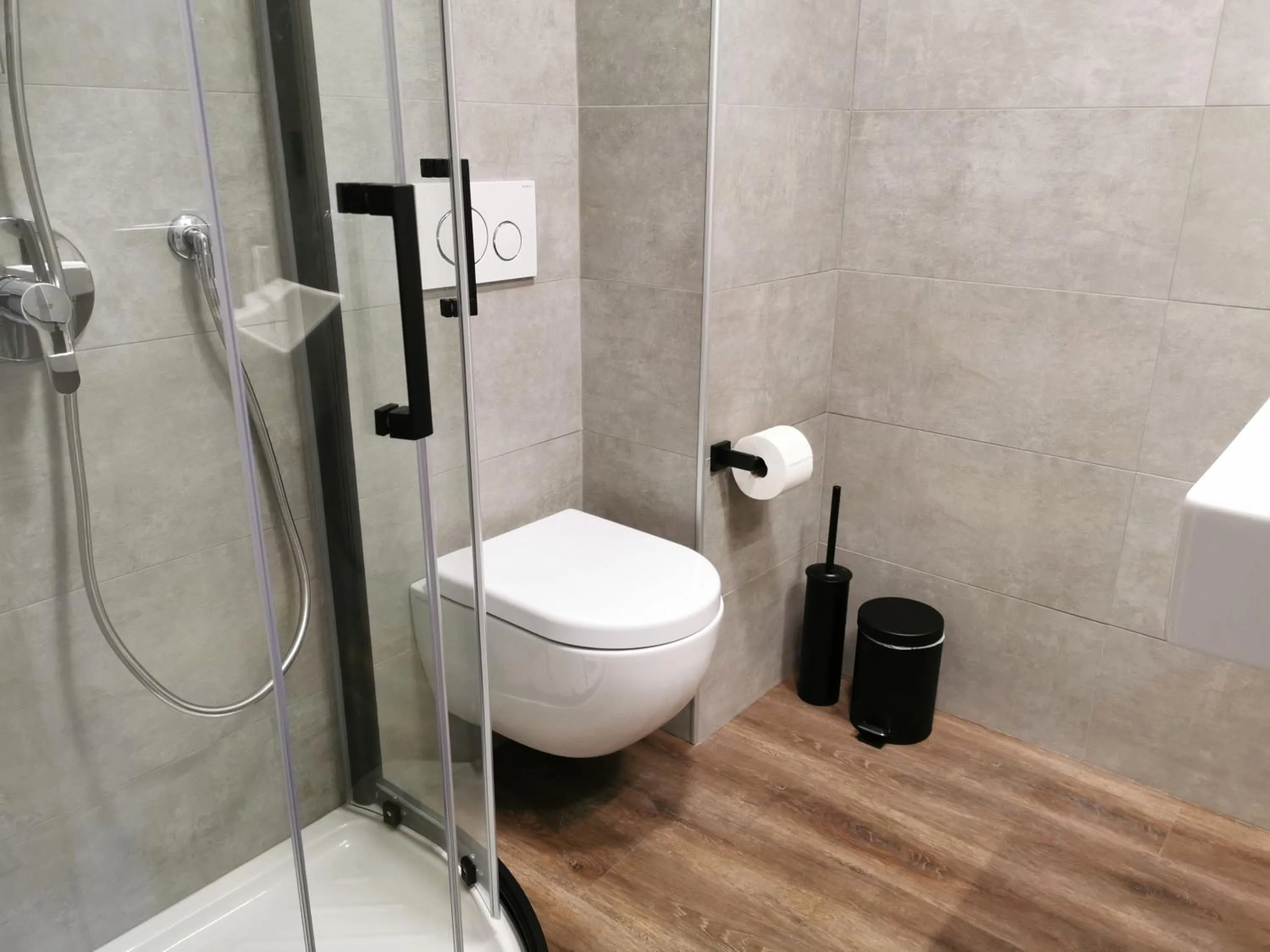 Shower in Villa Paola B&B