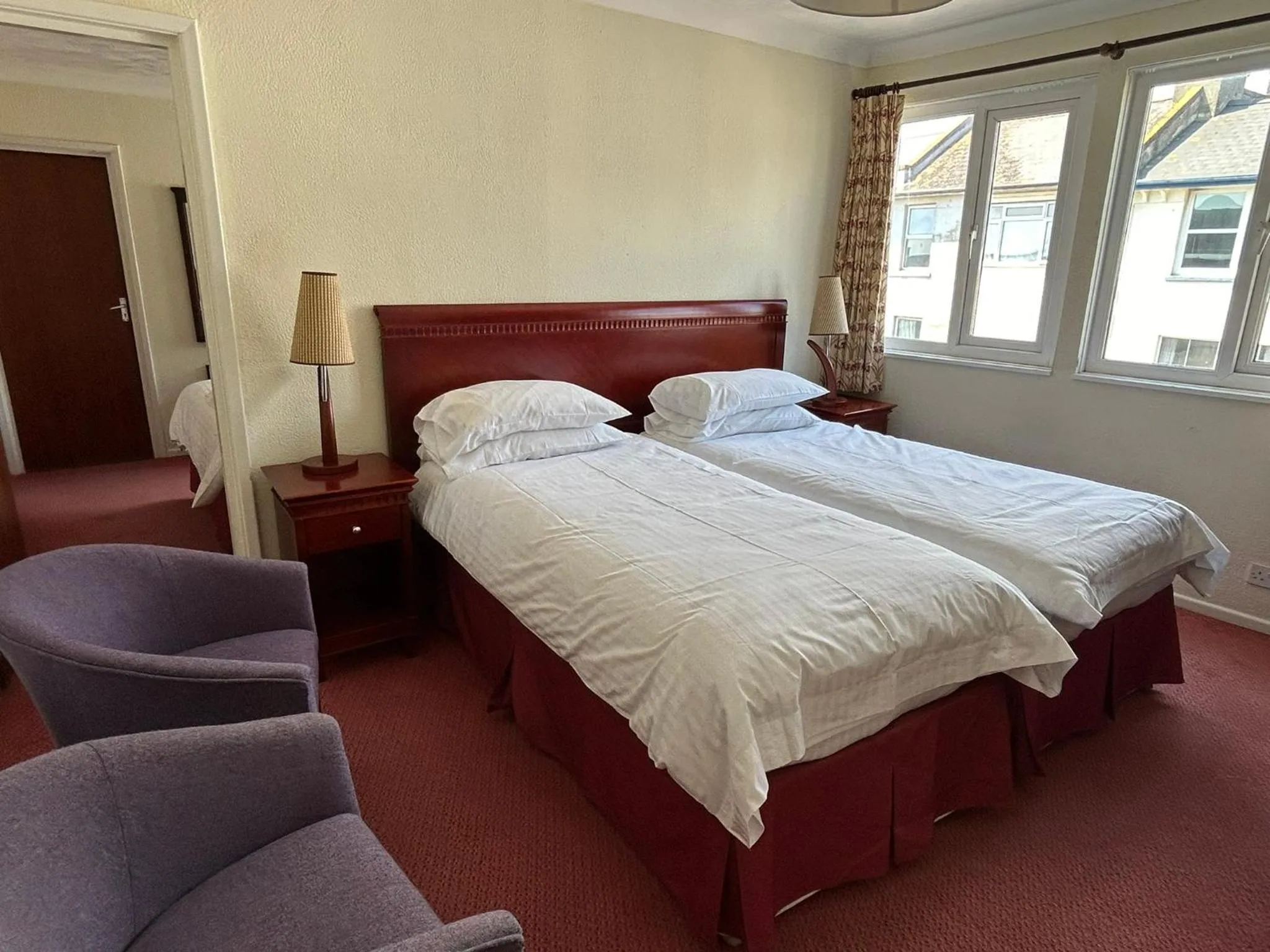 Bed in Regent Court - Seafront, Sandown, Isle of Wight