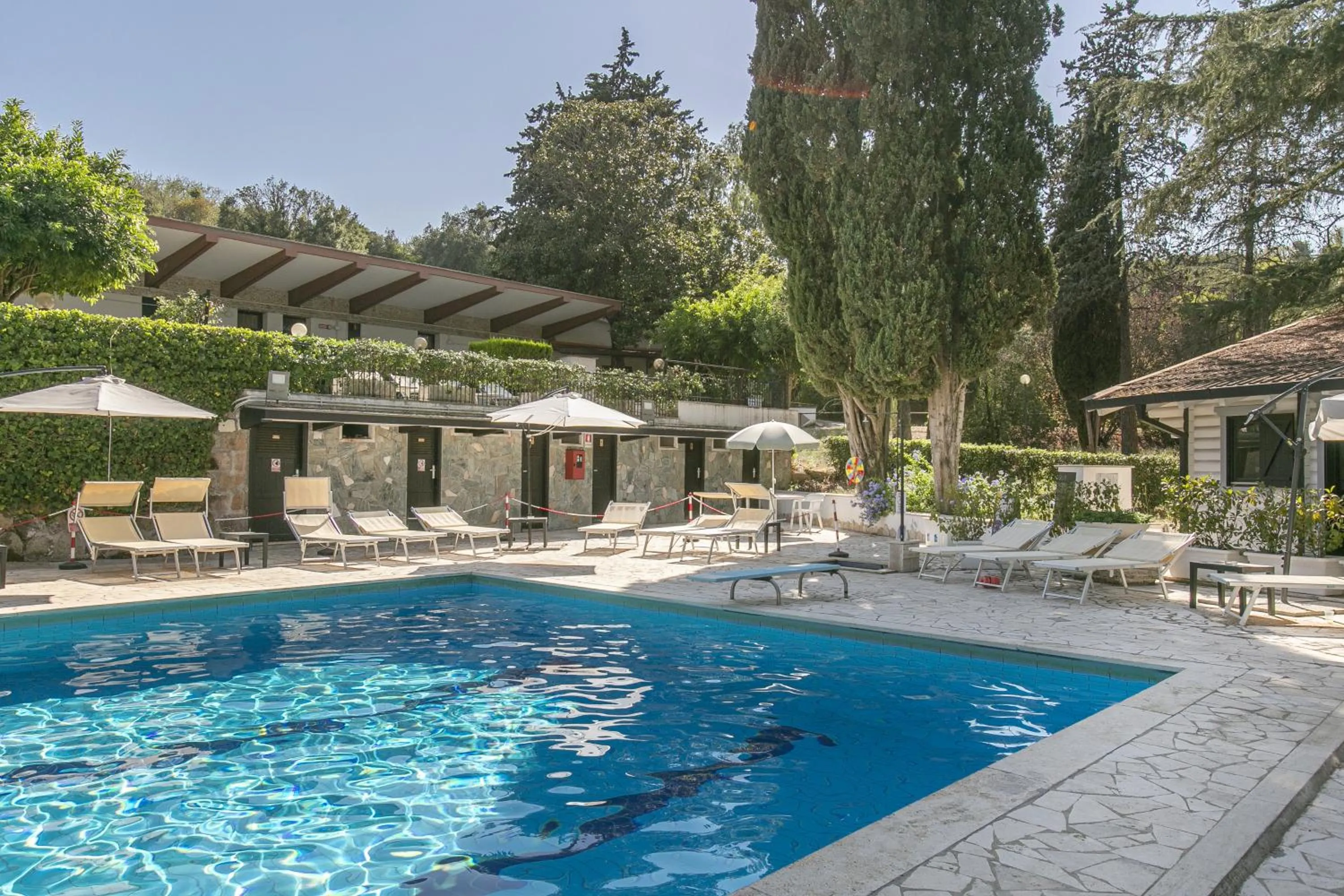 Pool view in Hotel Boomerang