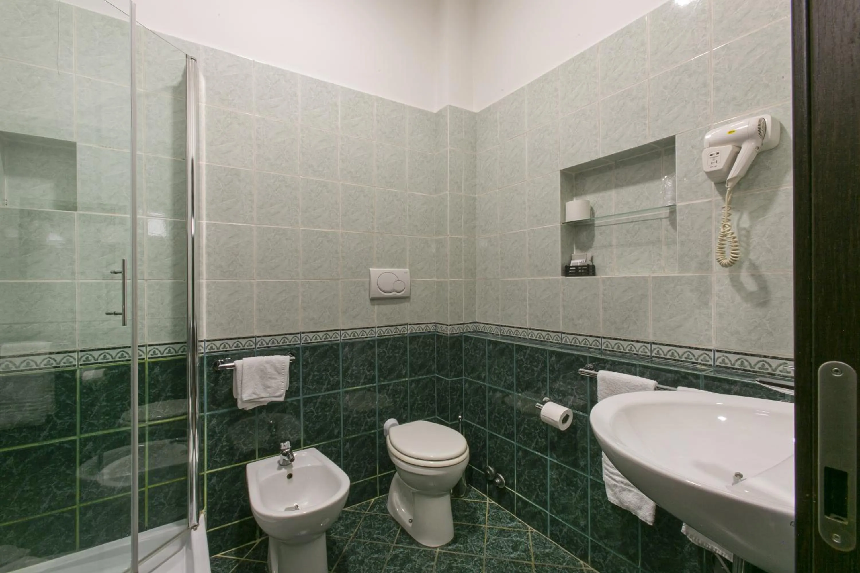 Bathroom in Hotel Boomerang