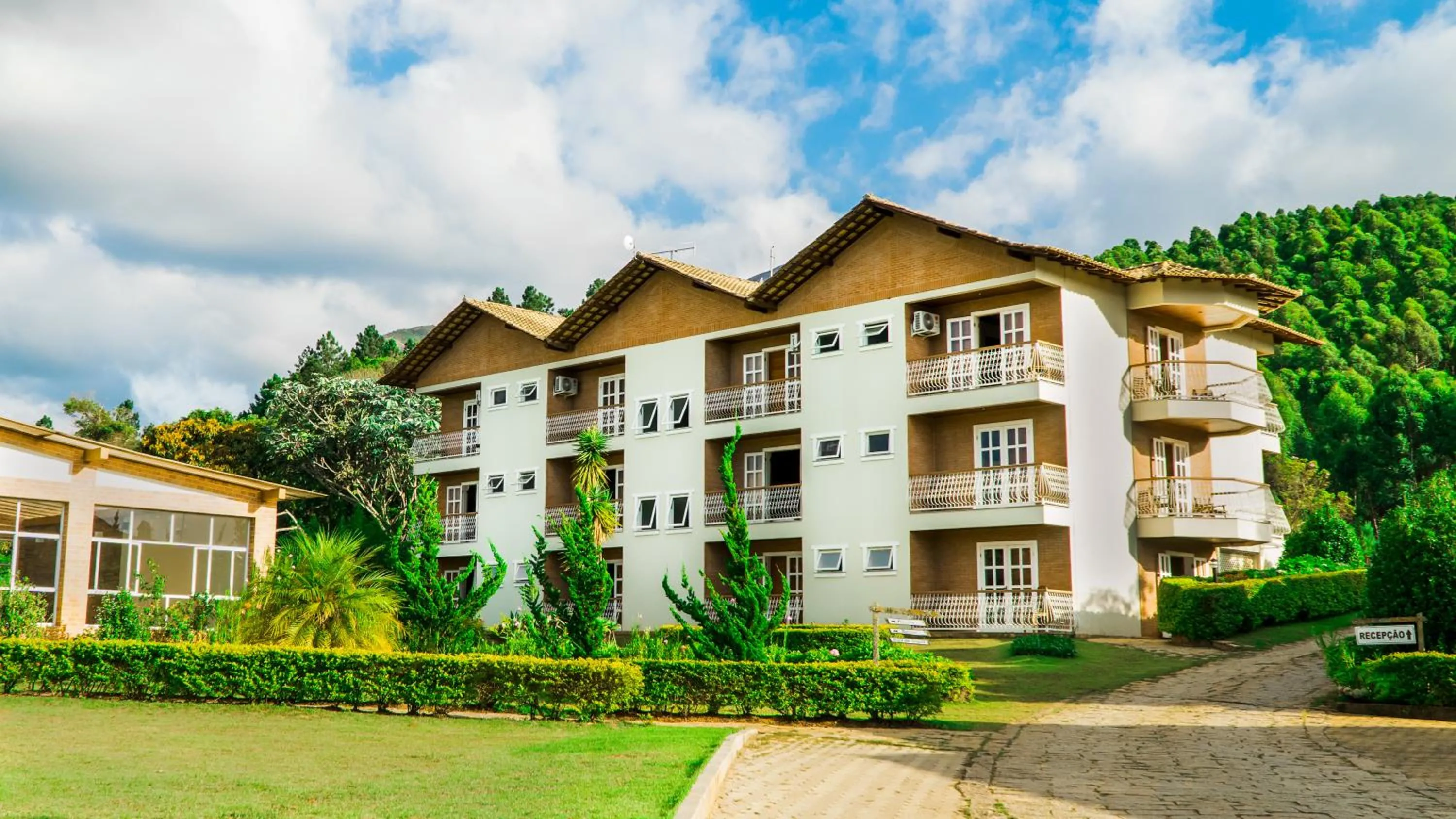 Property building in Pousada Lusitânia