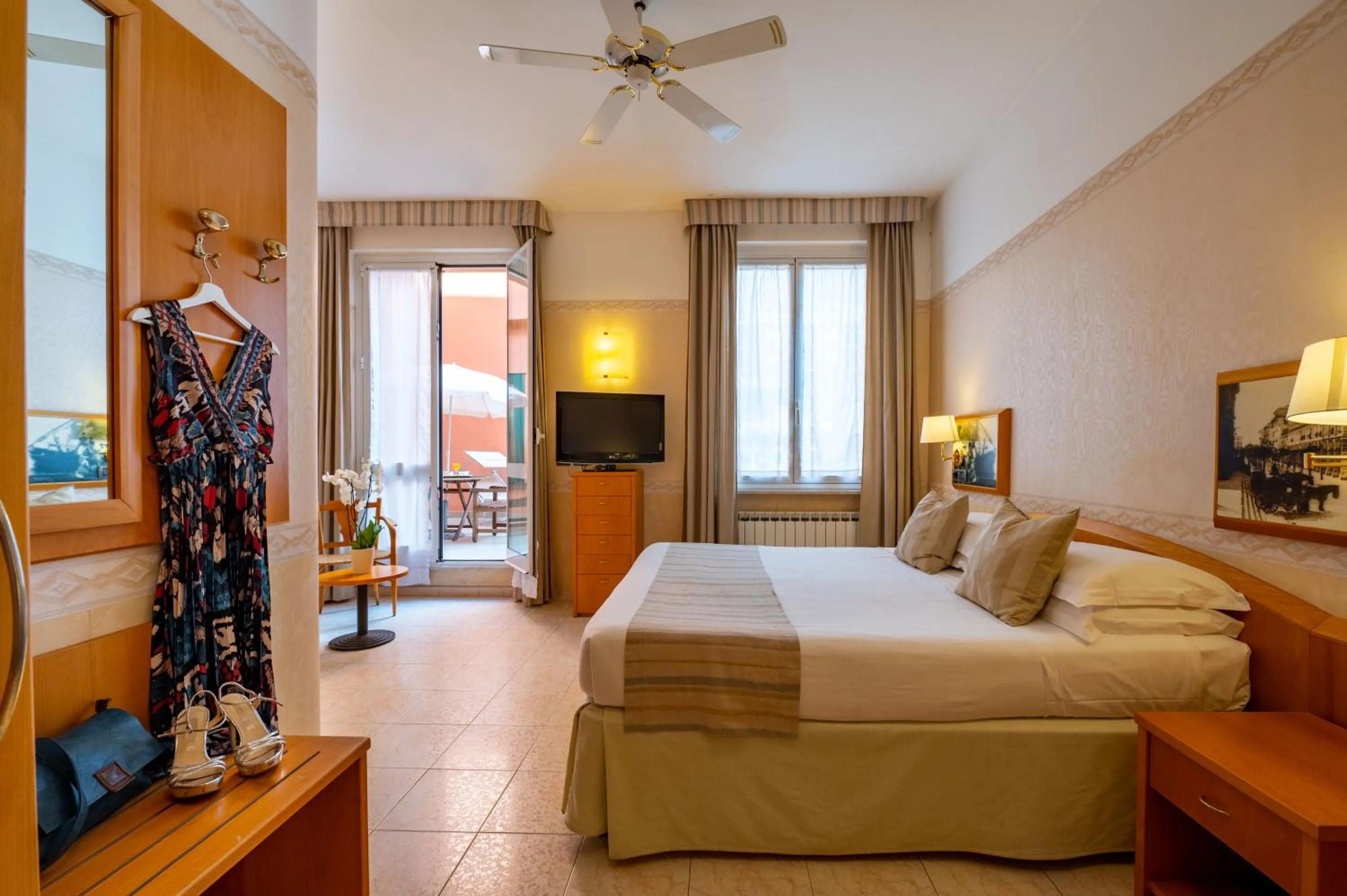 Bed in Hotel Monte Rosa