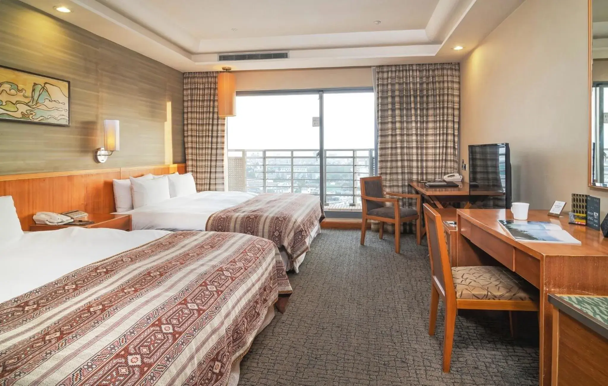 Photo of the whole room, Bed in Nice Prince Hotel Photo of the whole room, Bed in Nice Prince Hotel