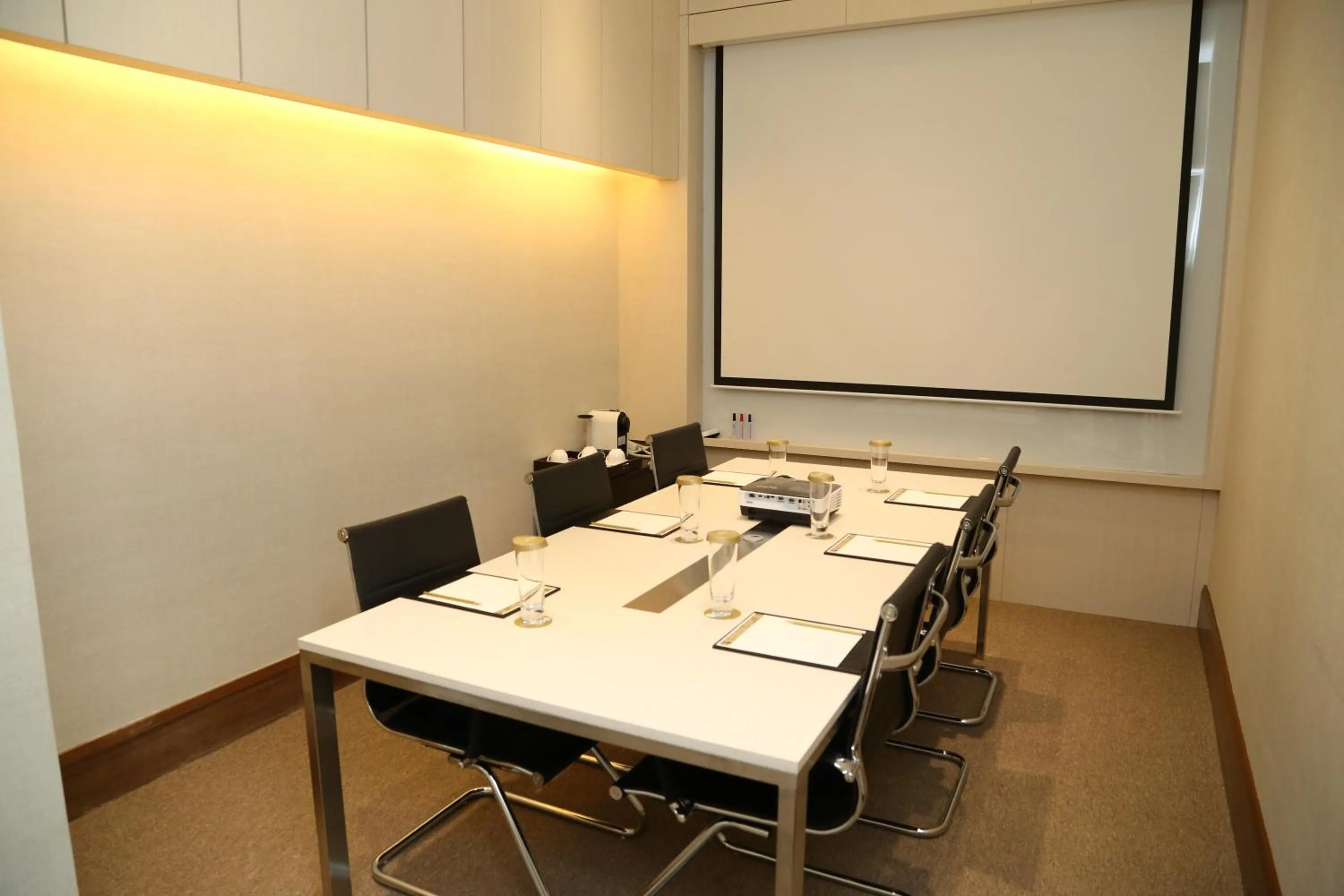 Meeting/conference room in Nice Prince Hotel