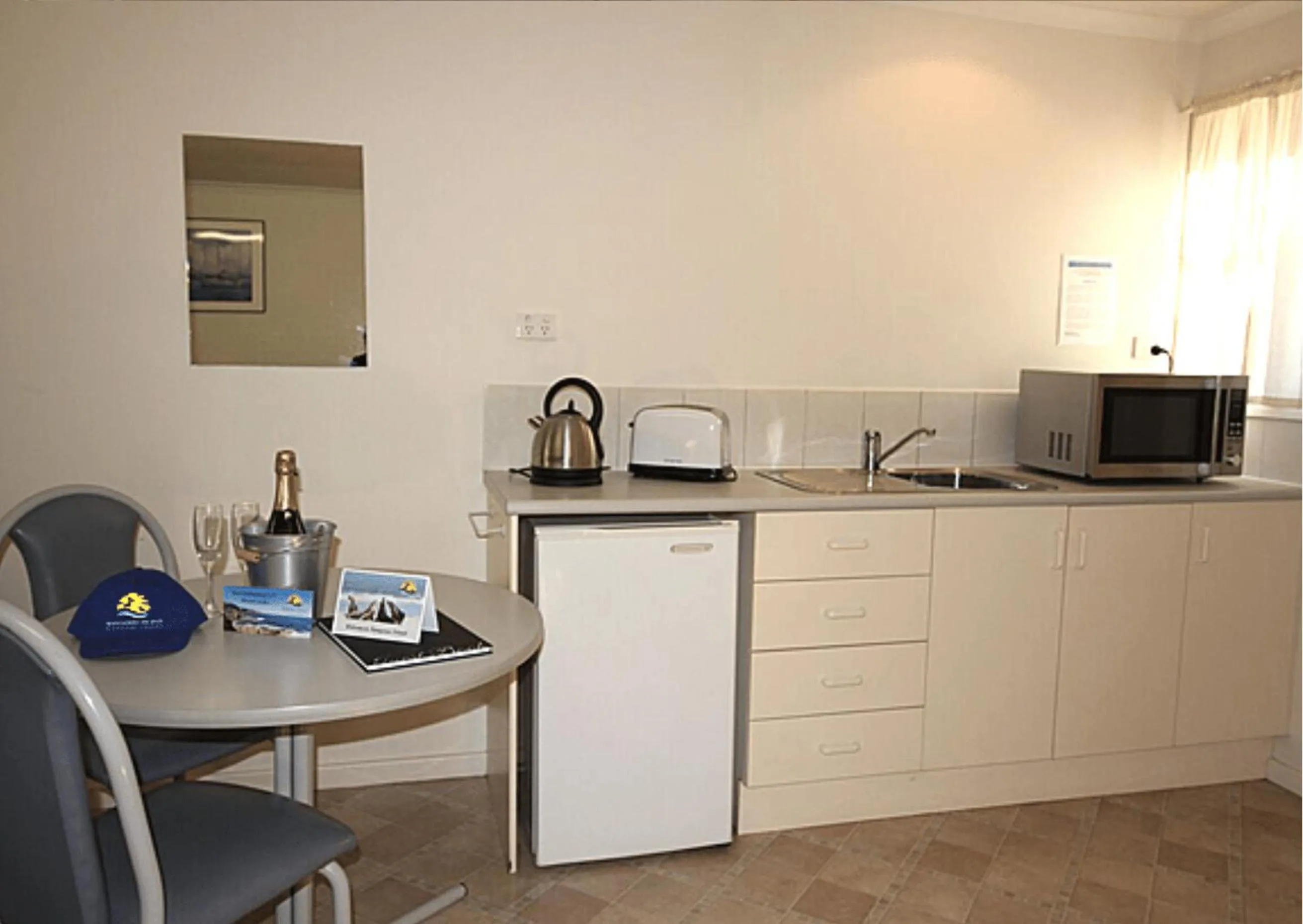 Kitchen or kitchenette in Kangaroo Island Coastal Villas
